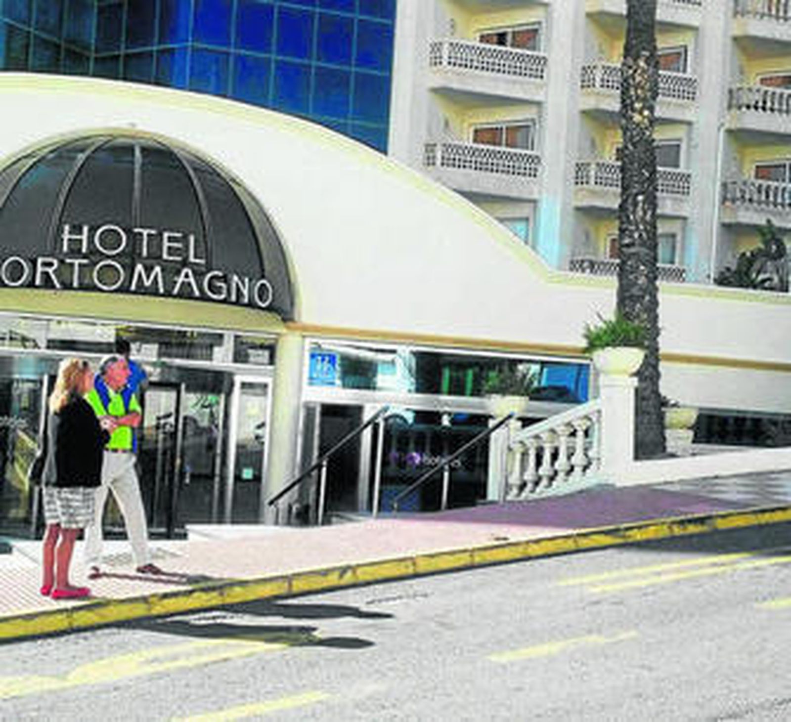 Los trabajadores no comprenden los motivos de los impagos de una empresa que continúa expandiéndose.