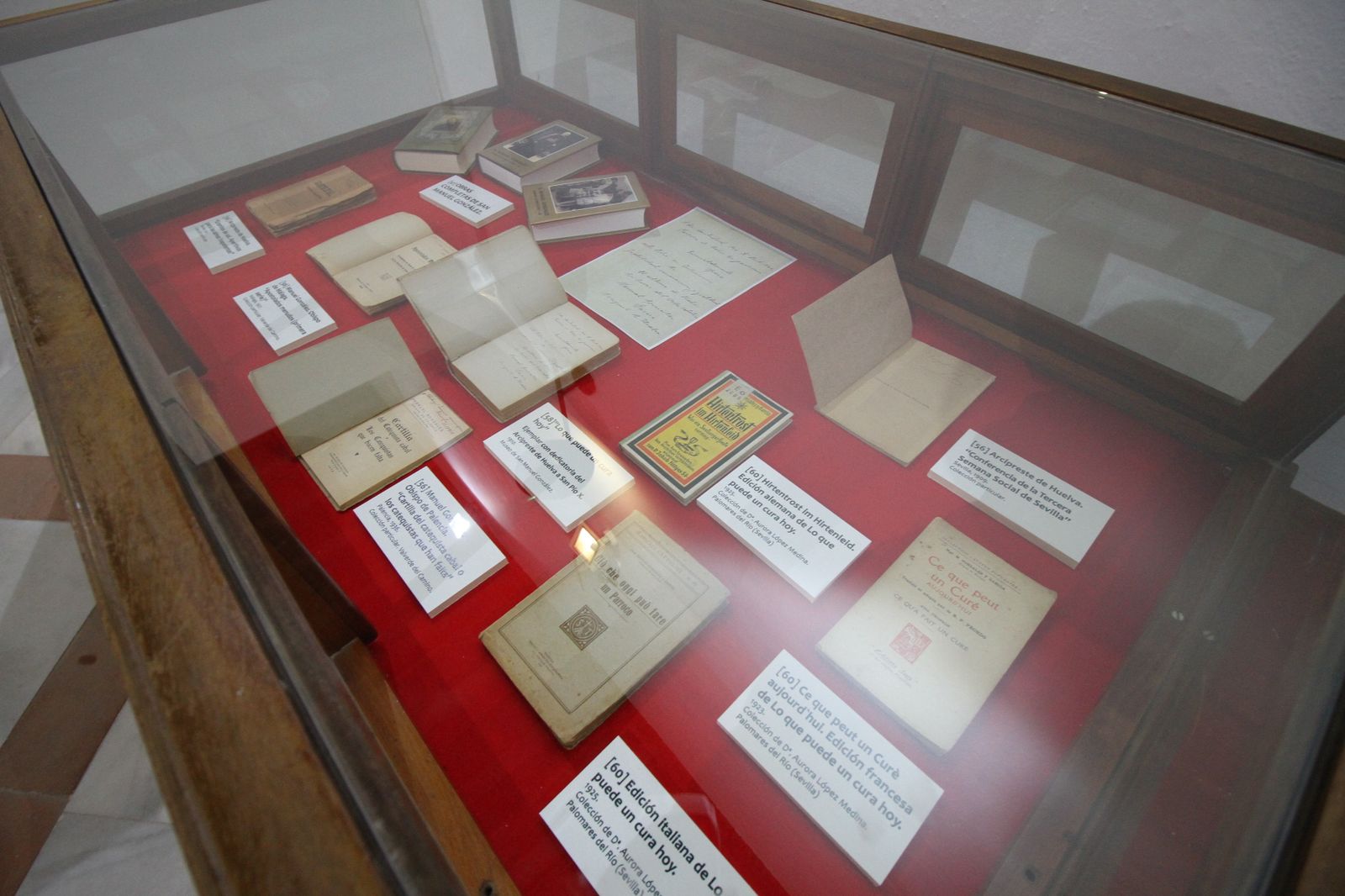 La inauguración de la exposición 'Arcipreste de Huelva, San Manuel González', en imágenes