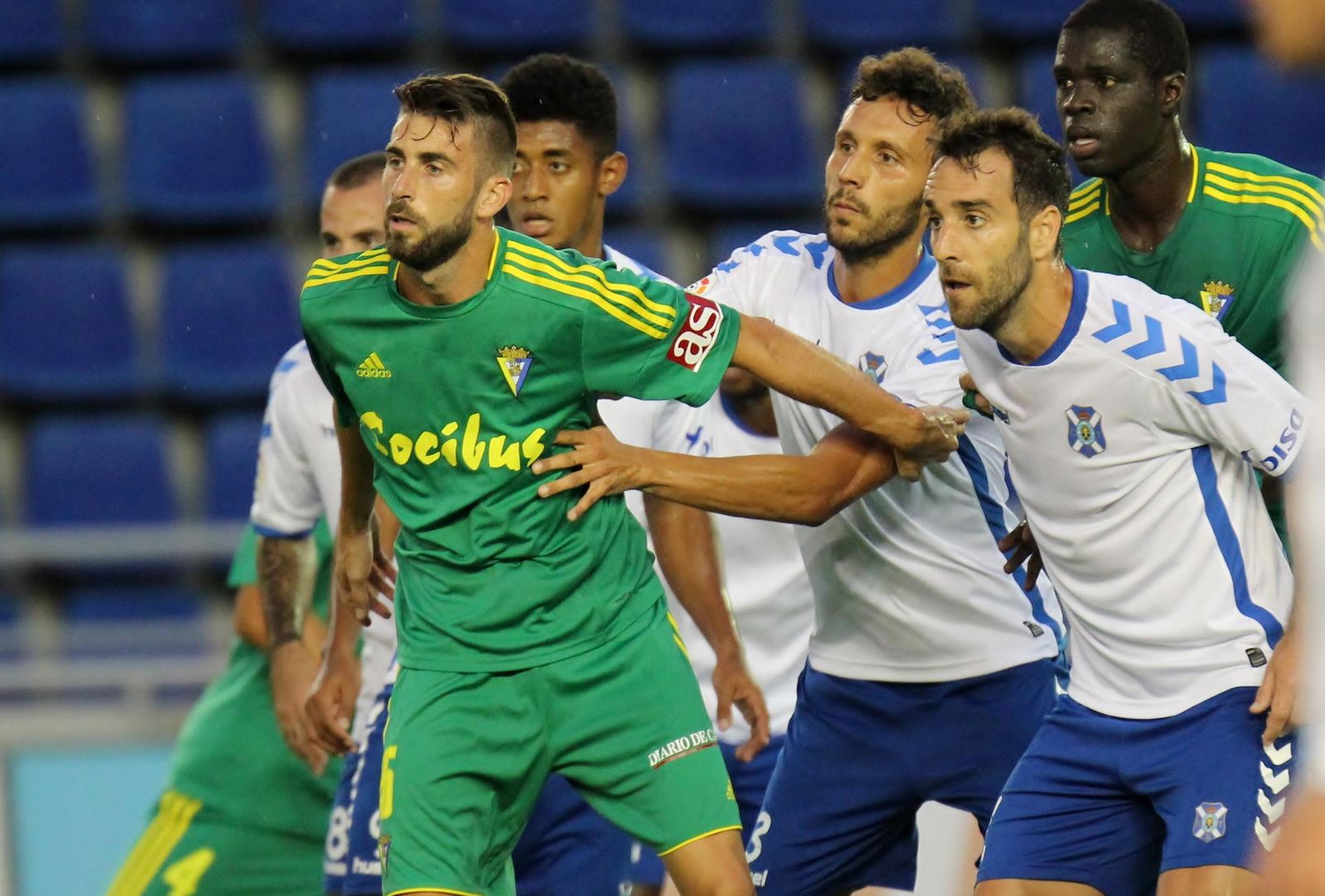 Una imagen del Tenerife-Cádiz del pasado año.