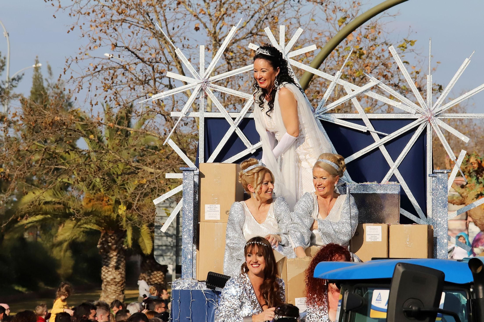 Imágenes de la cabalgata de los Reyes Magos de Huelva