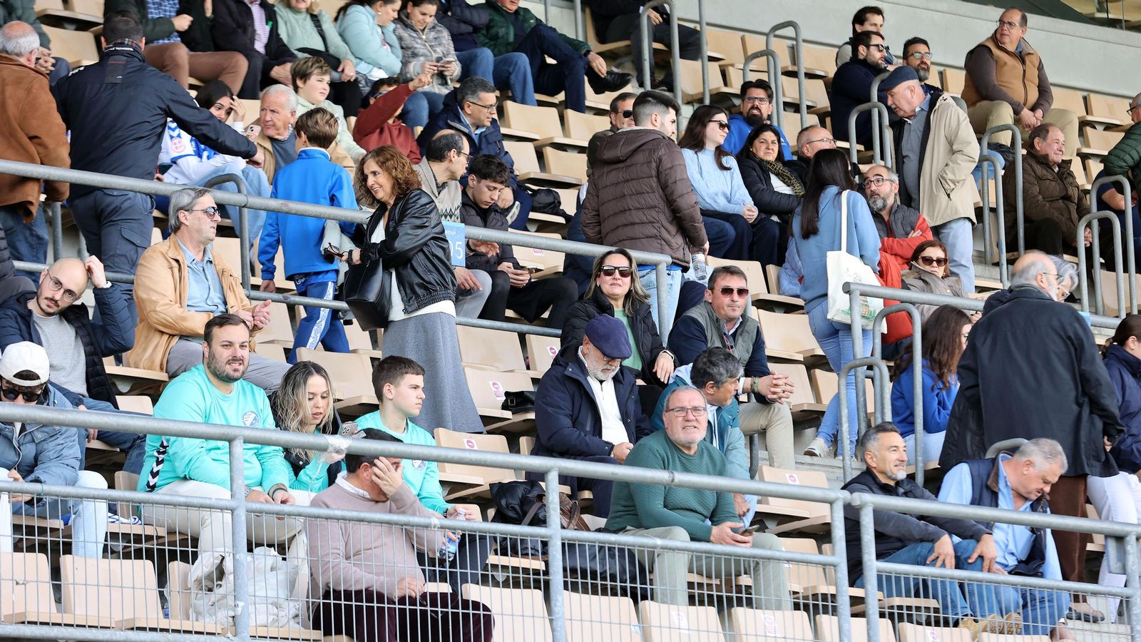 Búscate en el Xerez DFC contra el Águilas FC