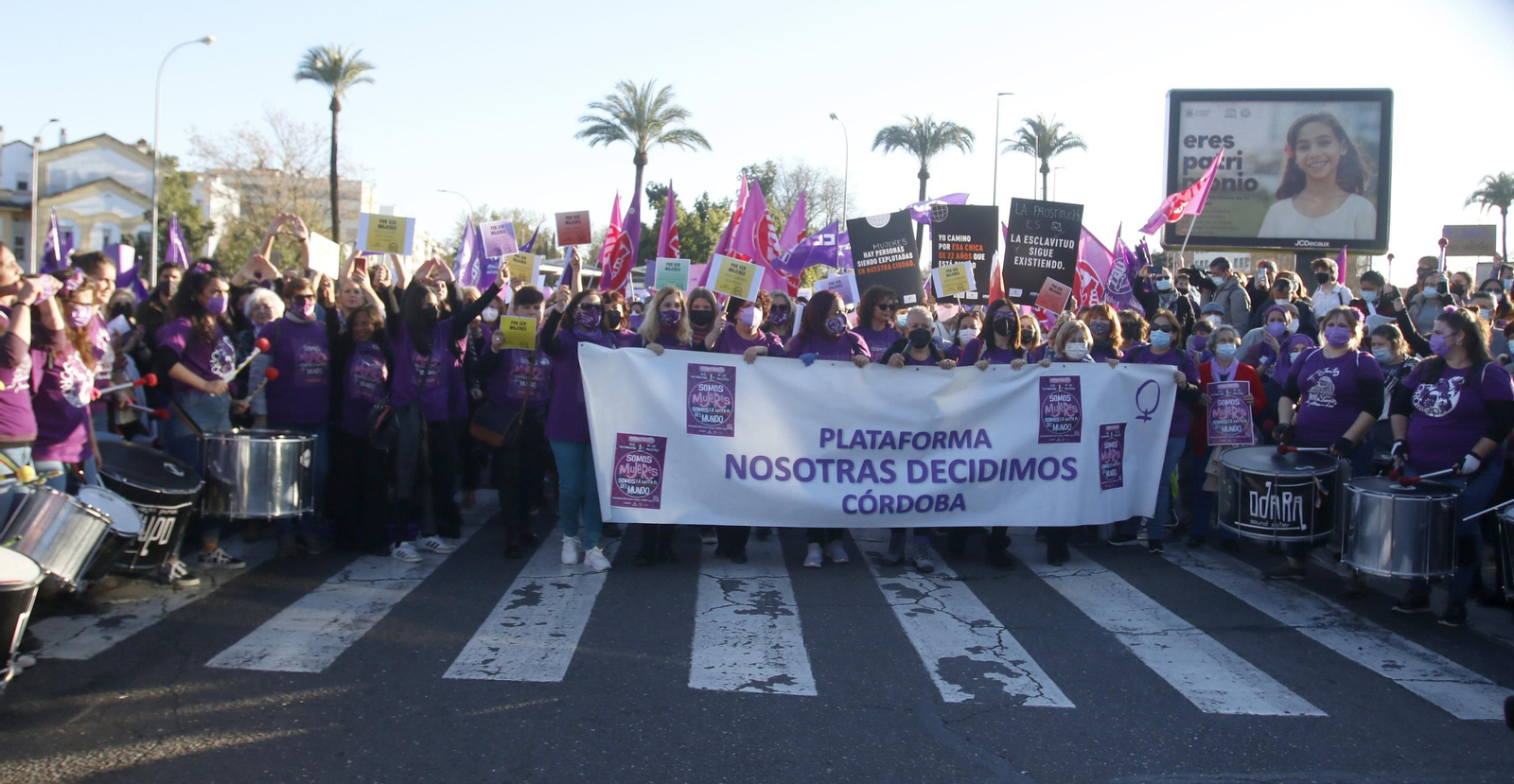 La manifestación del 8M en Córdoba, en fotografías