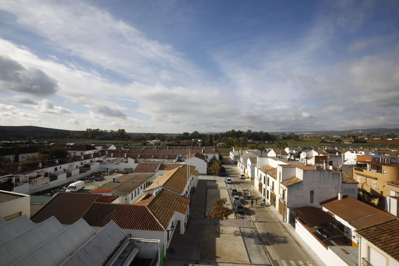 Un paseo por Encinarejo, la ELA de Córdoba en expansión