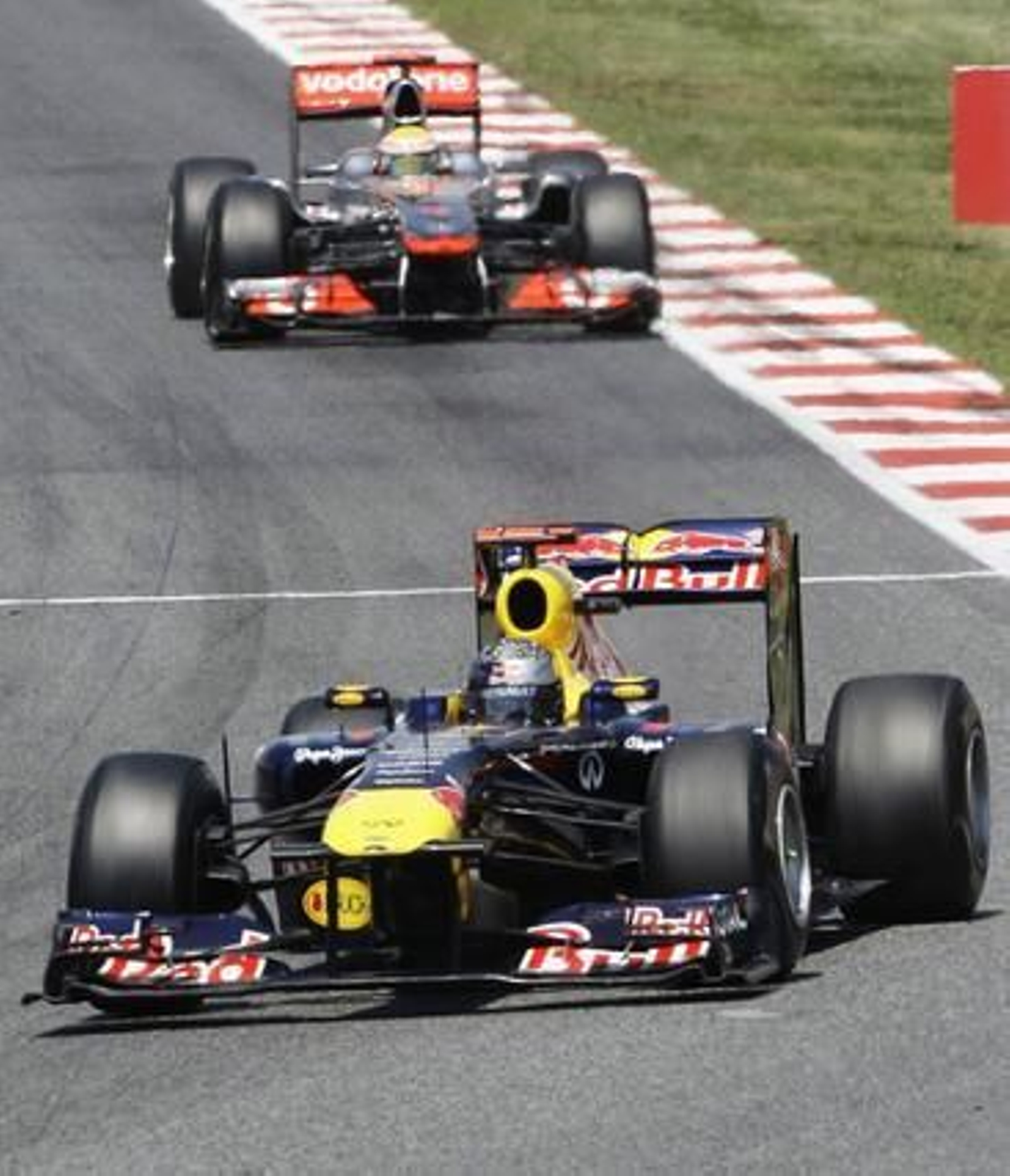 Vettel vuelve a ganar en Montmeló. Alonso acaba quinto.

Foto: Reuters
