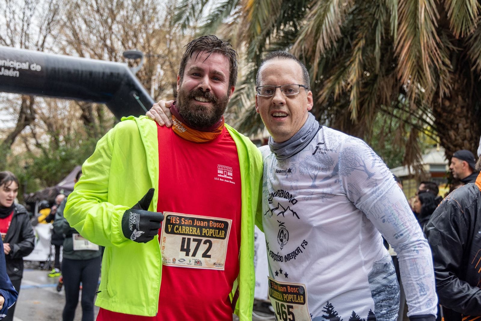 En imágenes: la lluvia no frena a más de un millar de corredores en la V Carrera Popular del IES San Juan Bosco (2)