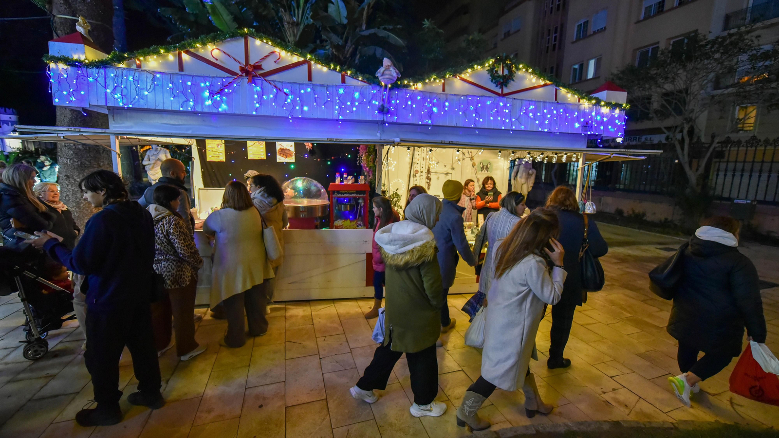 La inauguración del poblado navideño en los Jardines Saccone, en imágenes