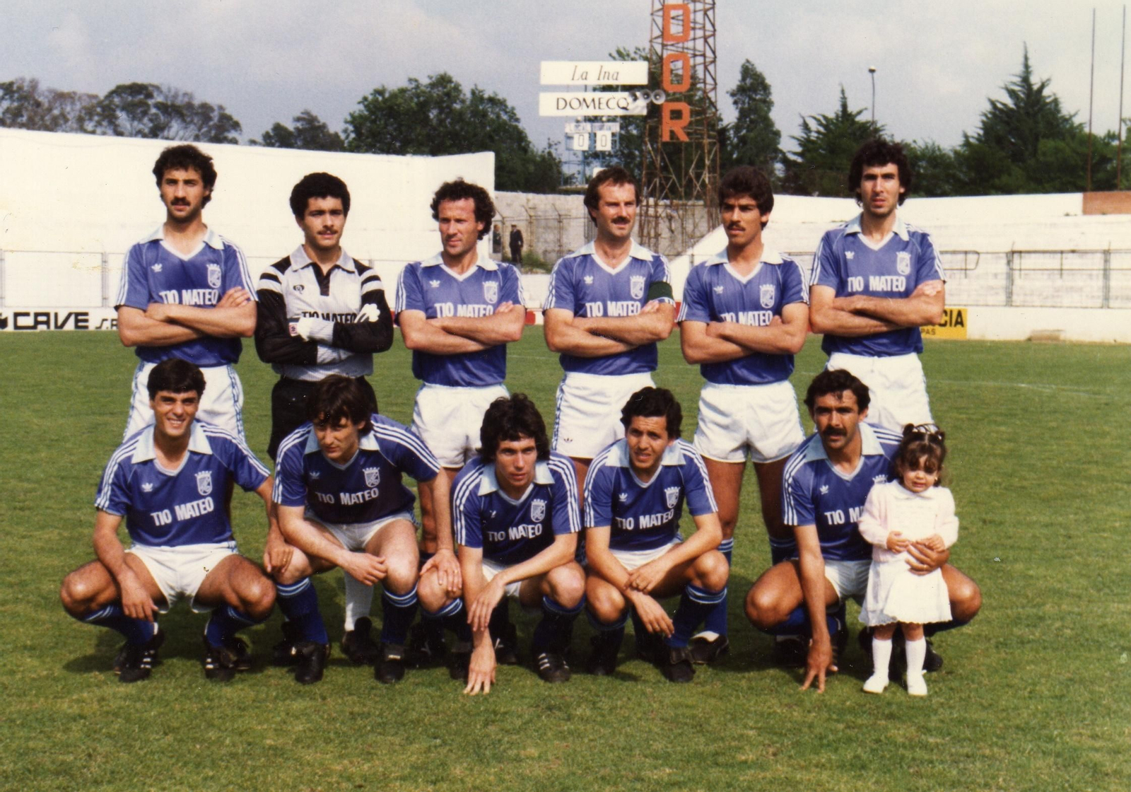 Una formación del Xerez CD de la temporada 83/84.