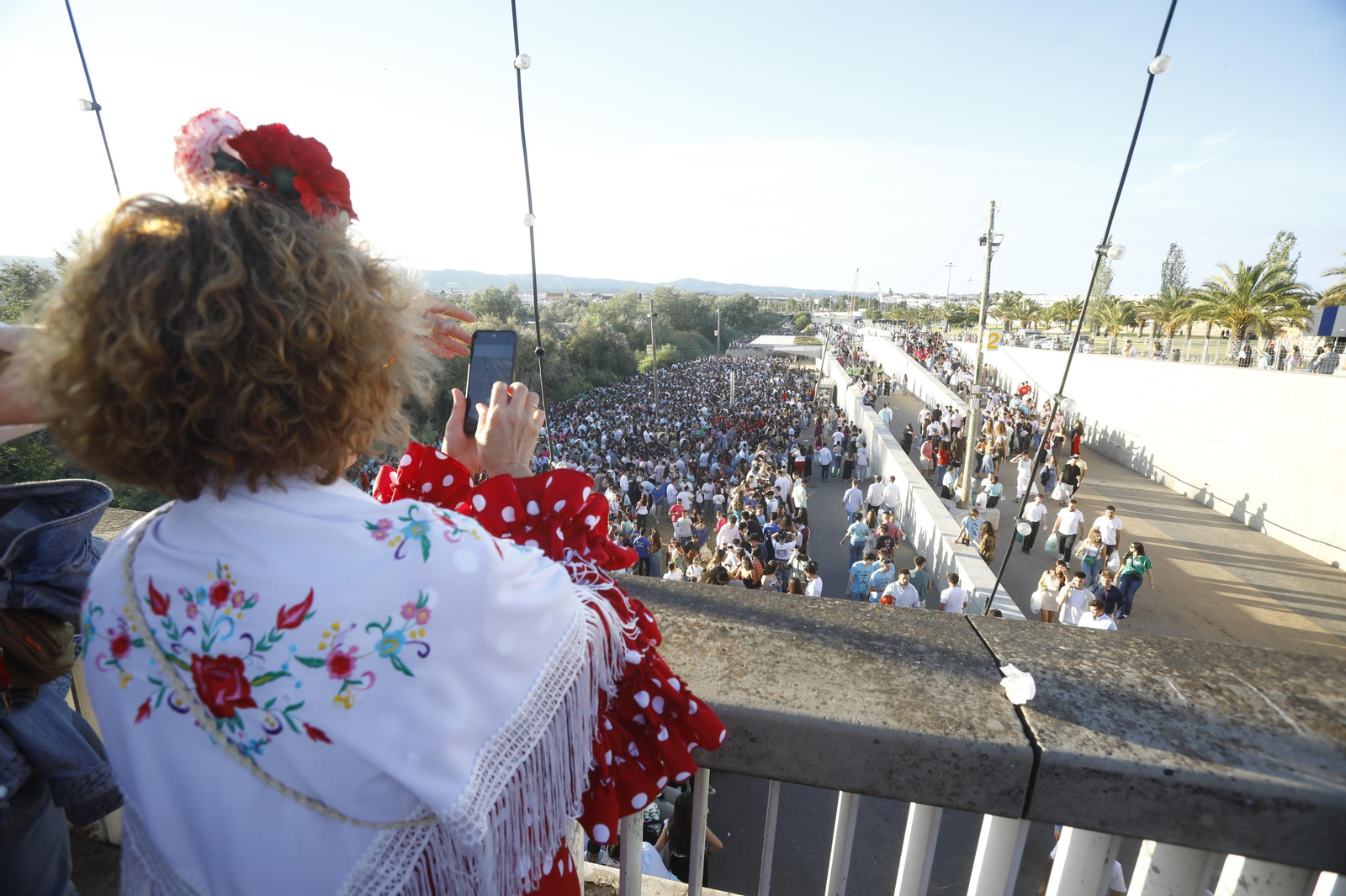 Las mejores fotos del botellón de la Feria de Córdoba