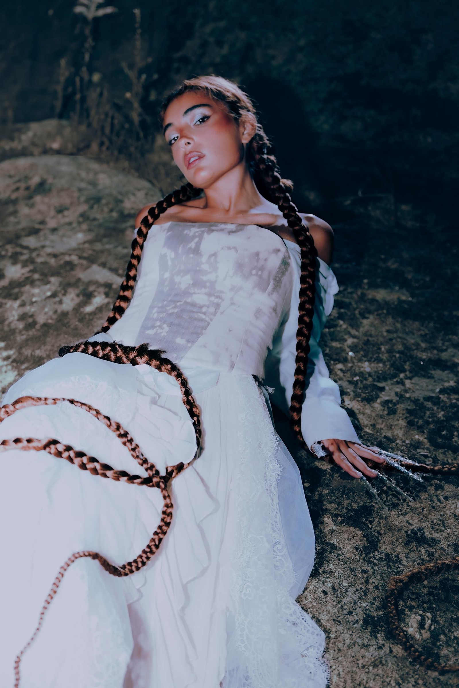 Violeta en una imagen promocional de su nueva canción