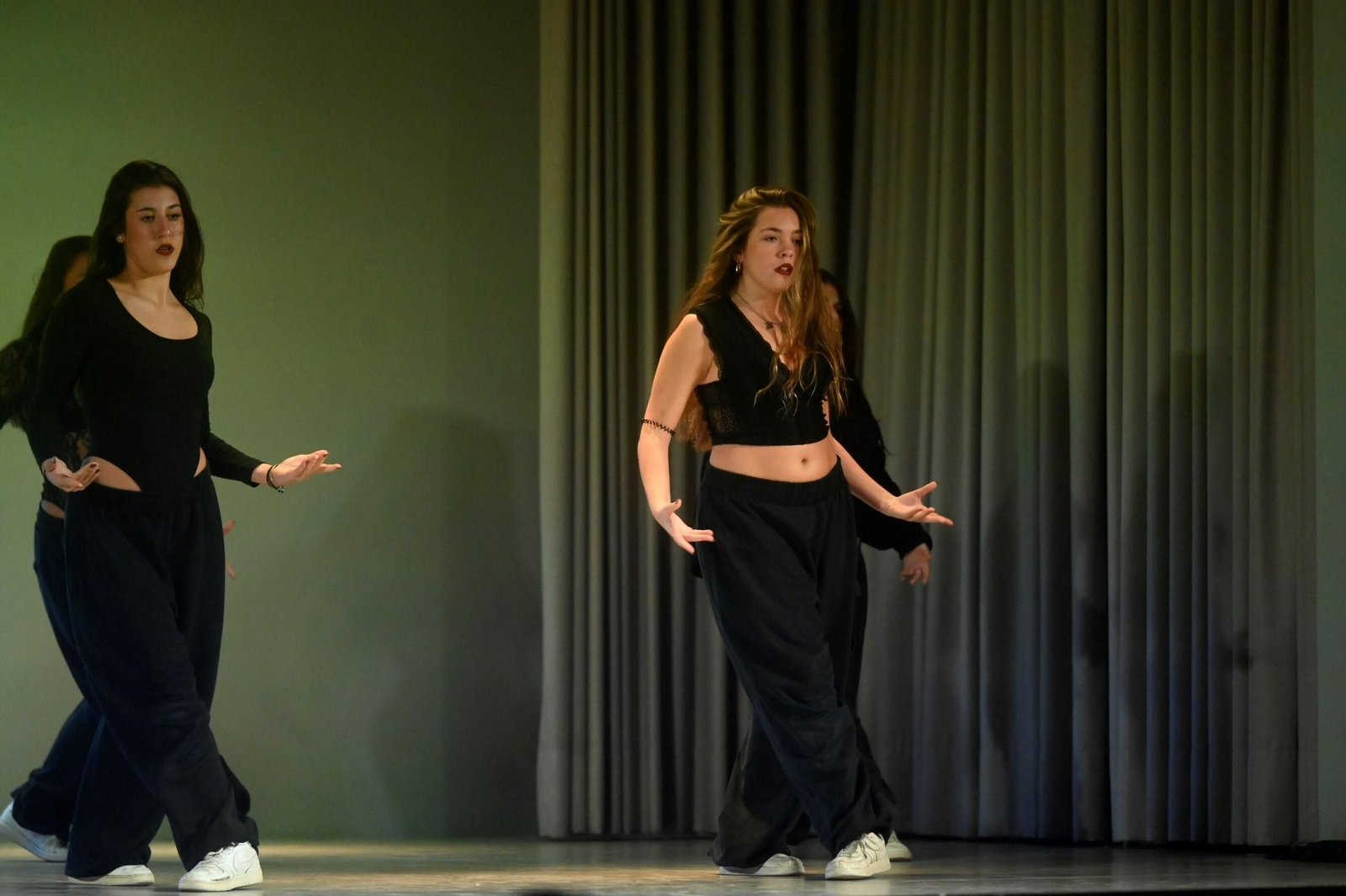 El III Encuentro de Escuelas de Baile 'Córdoba Baila por la Infancia', en imágenes