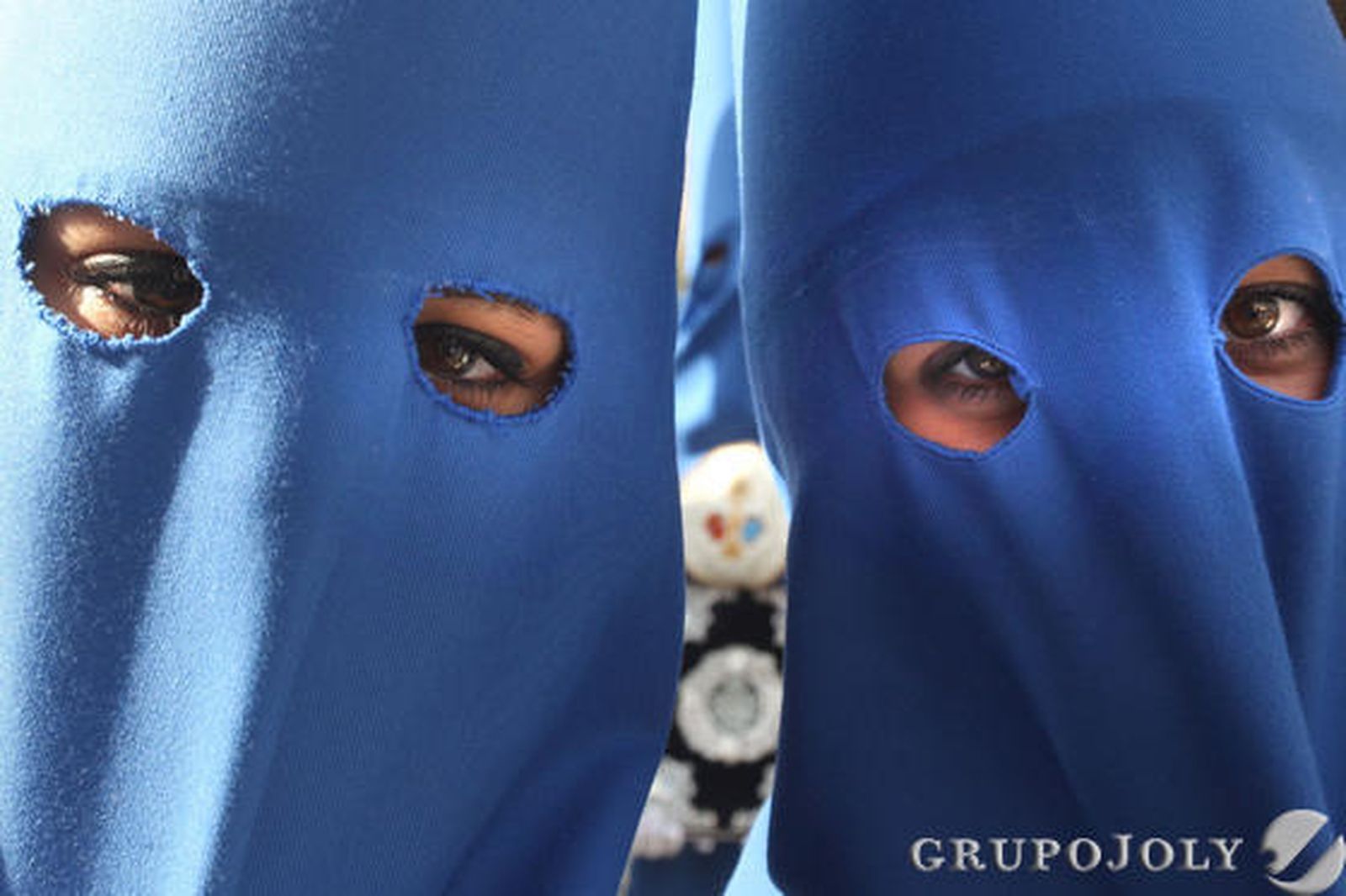 Flagelación y La Estrella por las calles de La Línea.

Foto: Paco Guerrero