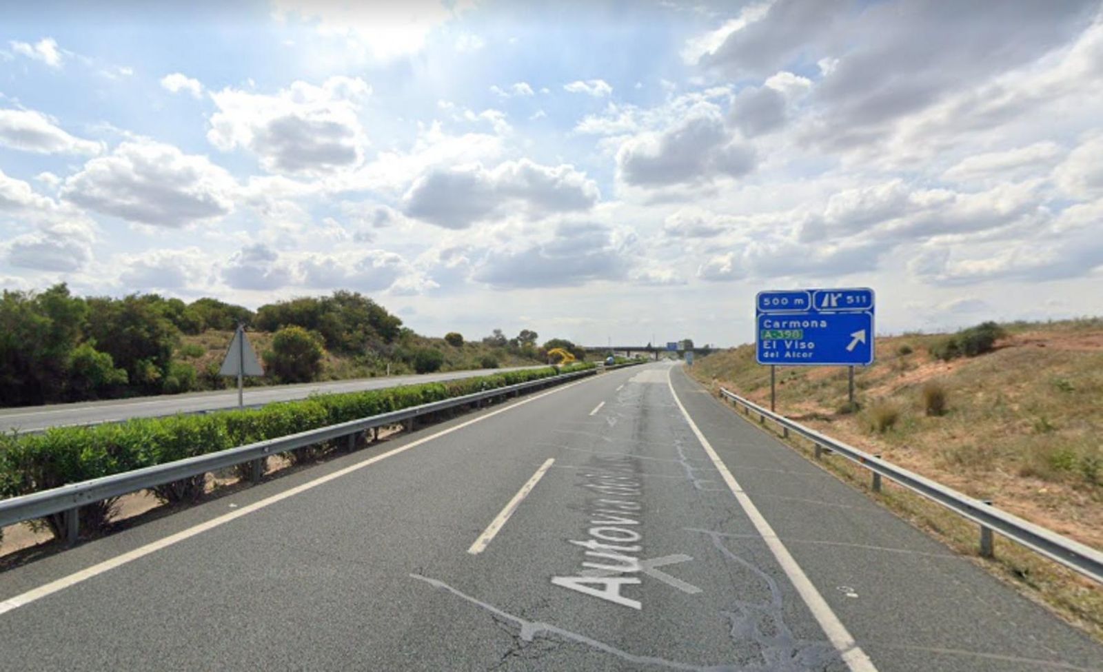 La autovía A-4, a su paso por Carmona, donde ha ocurrido el siniestro.