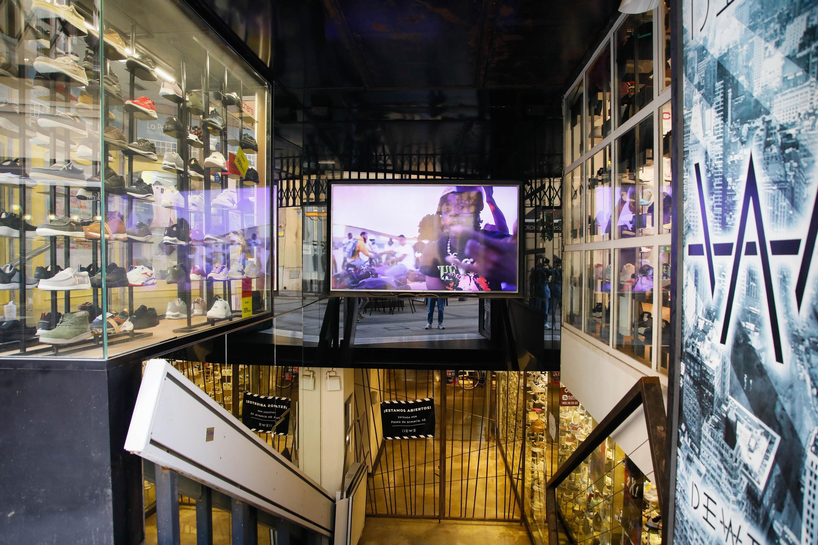 Estas son las imágenes de las galerías comerciales de la ciudad