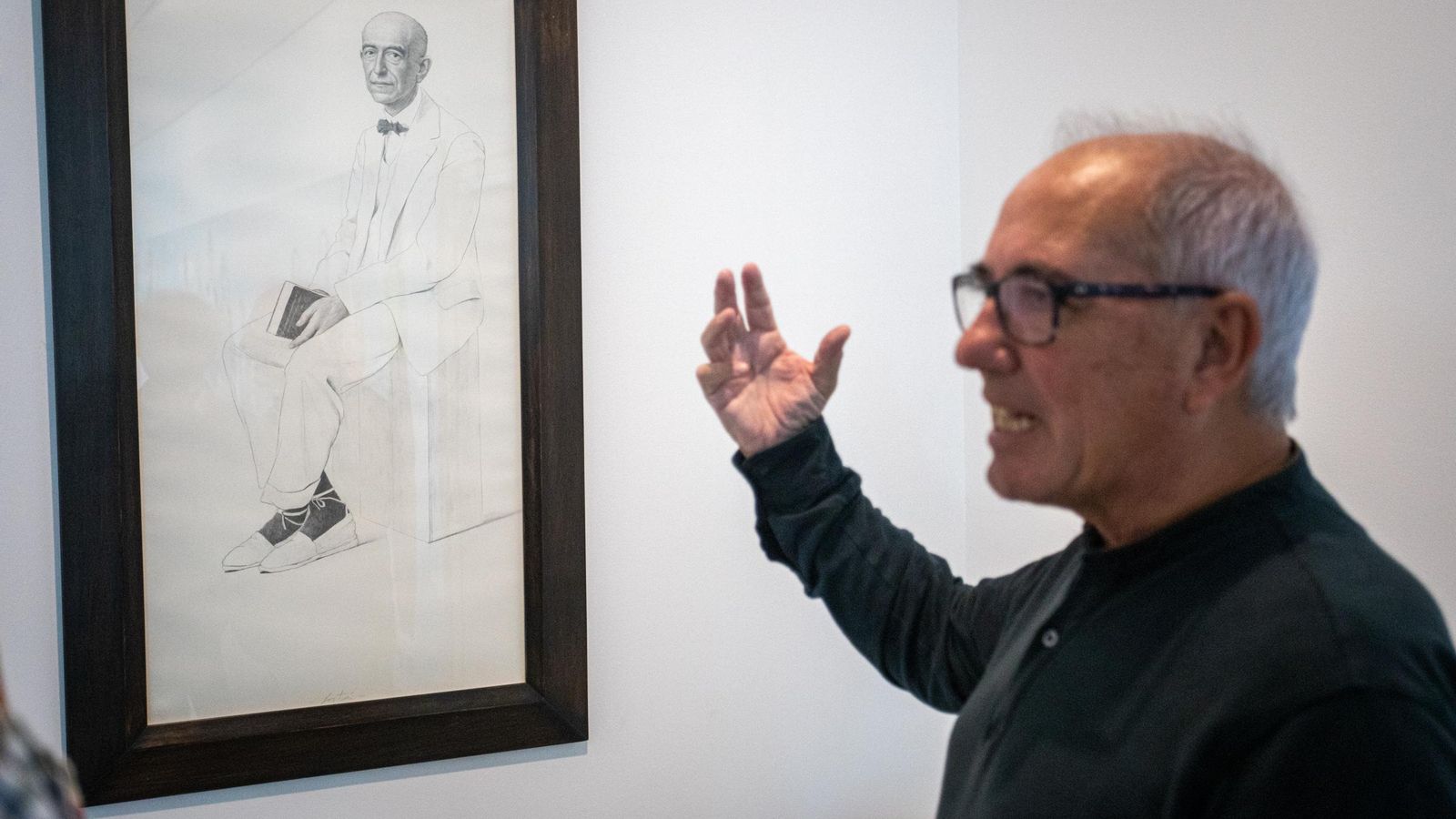 El retrato de Manuel de Falla dibujado por Hernán Cortés.