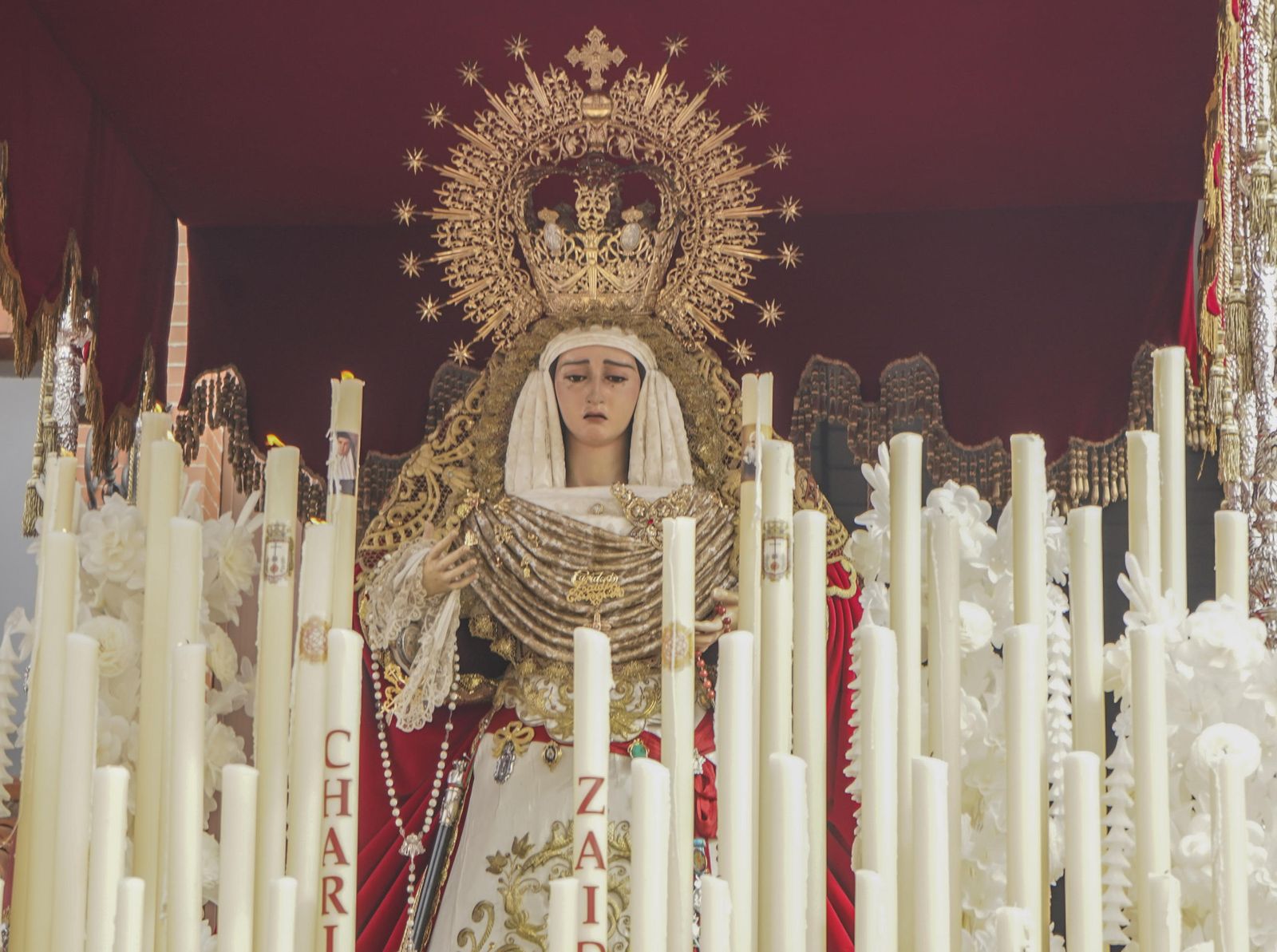 Las mejores fotos del Martes Santo en Granada