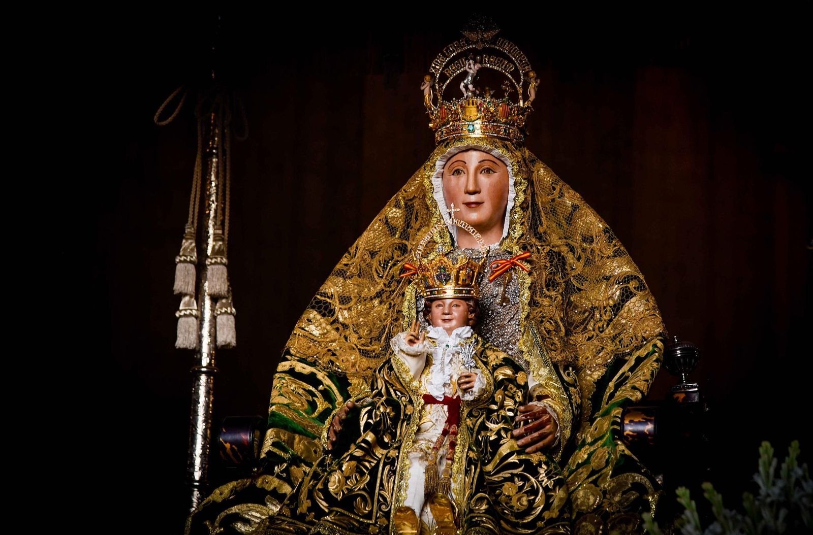 Las fotografías de la procesión de la Virgen de los Reyes 2025