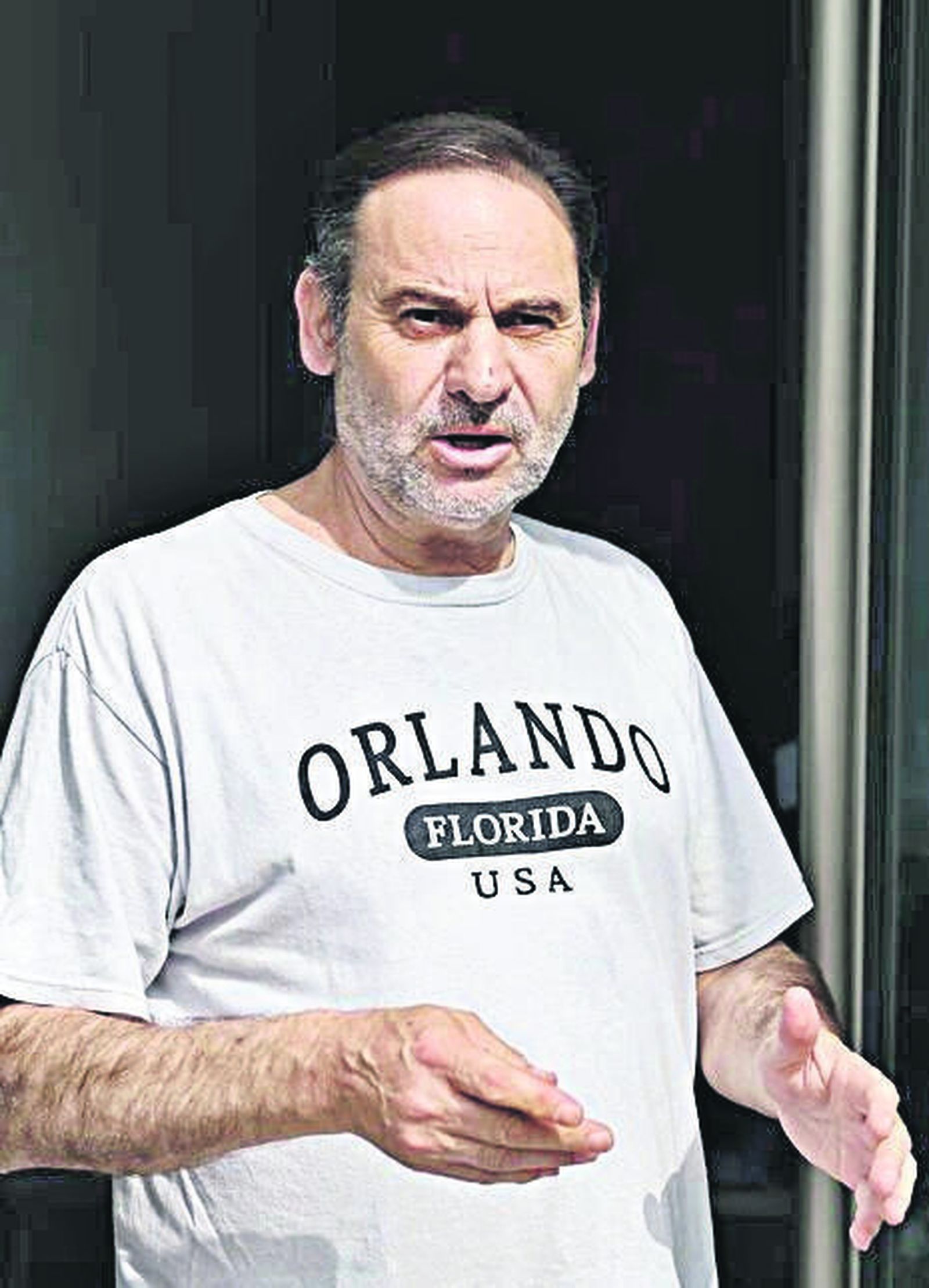 “Inter cynicos et hypocritas”