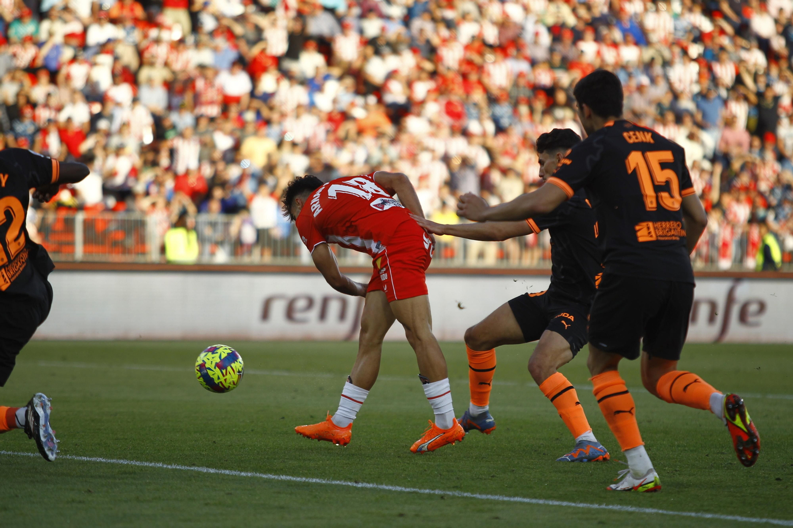 Fotogalería del partido de la Liga Santander, U.D. Almería-Valencia