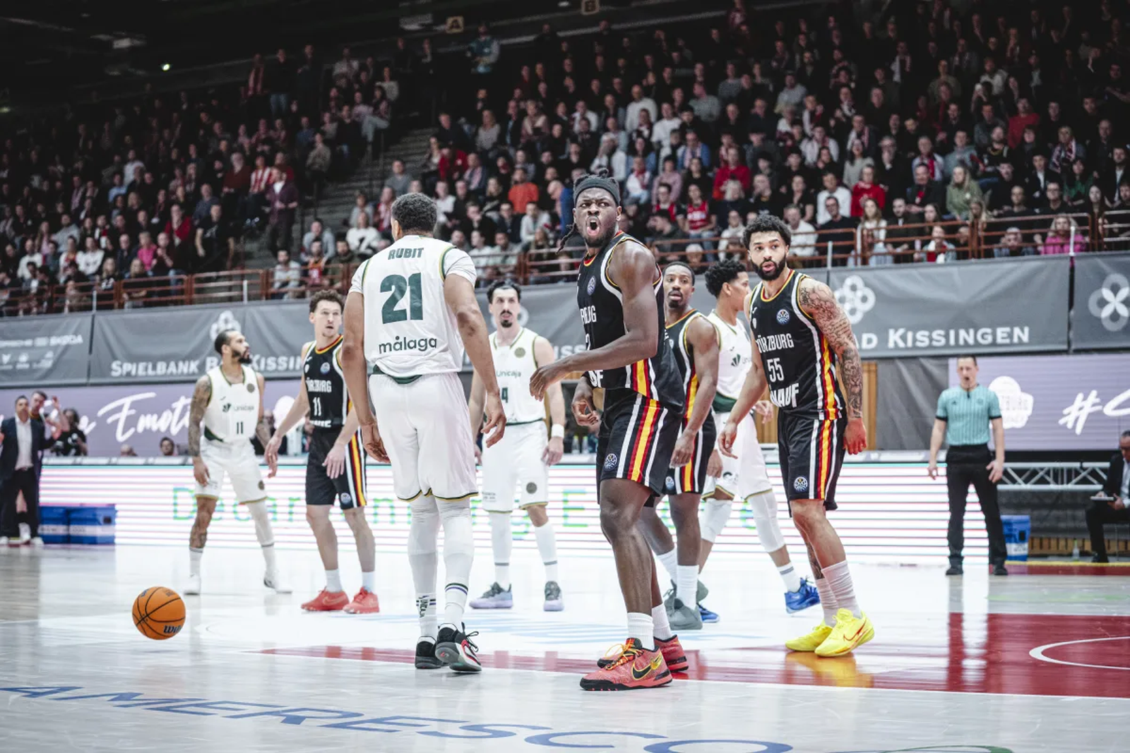 Lance del Wurzburg-Unicaja.