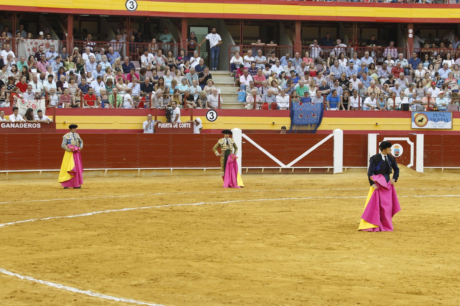 Fotogalería corrida toros Feria Santa Ana-Roquetas de Mar-El Juli-Perera-Aguado