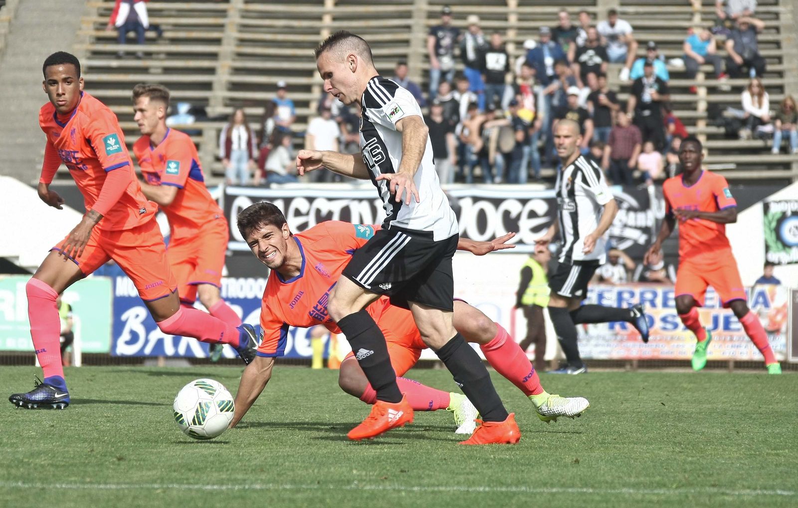 Las imágenes del Balona-Granada B