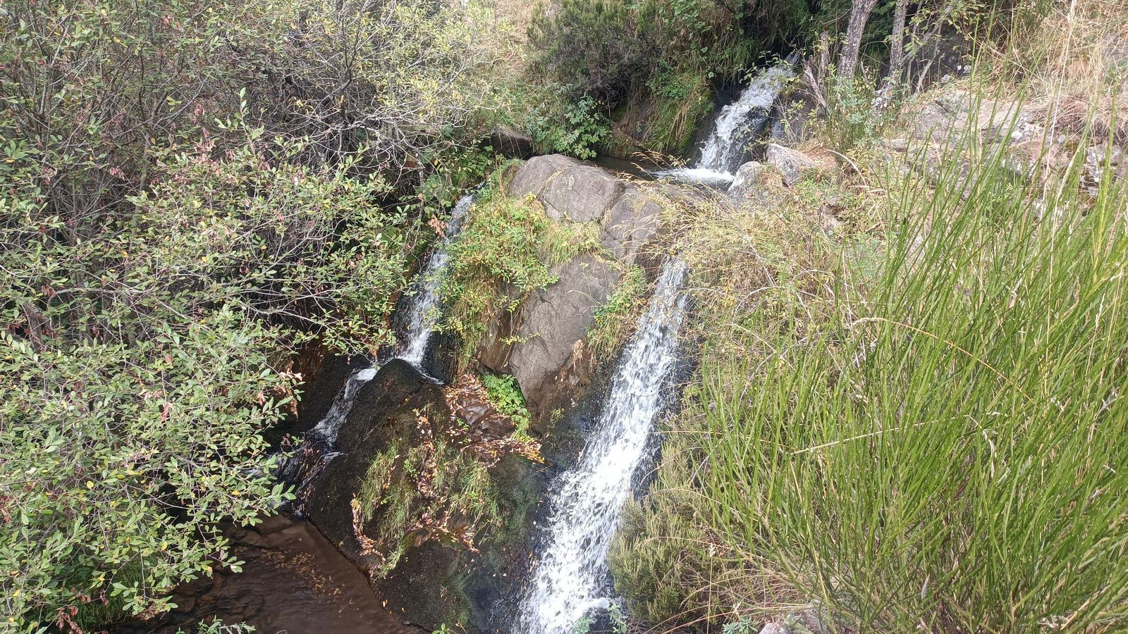 El arroyo de los Calderones. El arroyo de los Calderones.