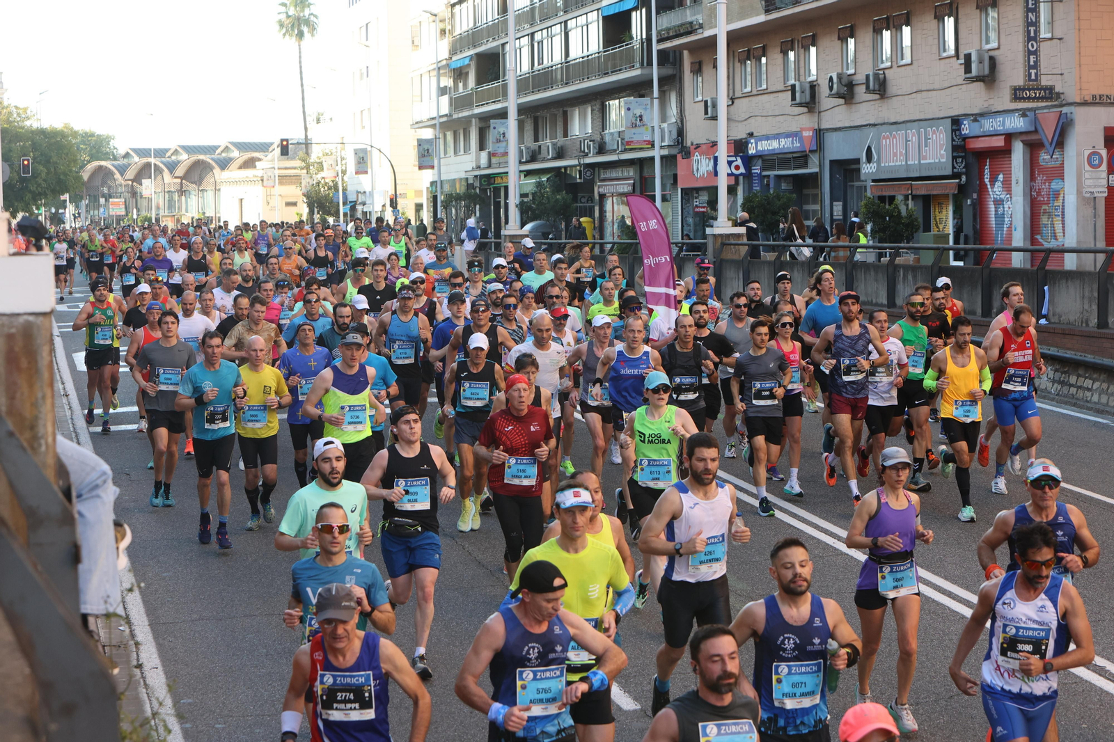 Búscate en la Zurich maratón de Sevilla