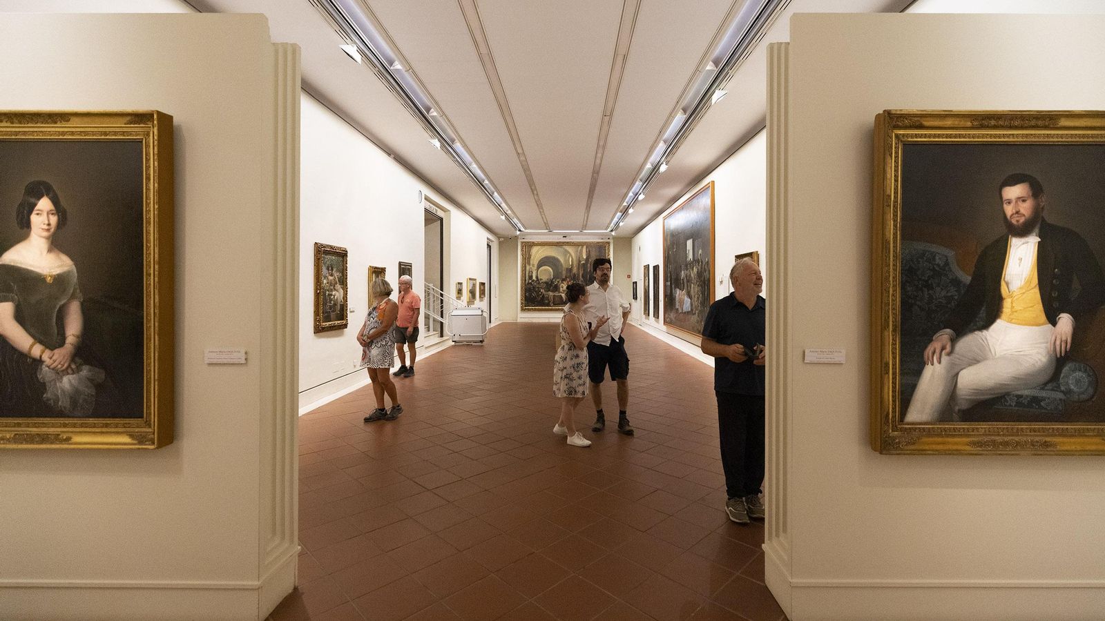 Visitas en la jornada de puertas abiertas del Museo de Bellas Artes.