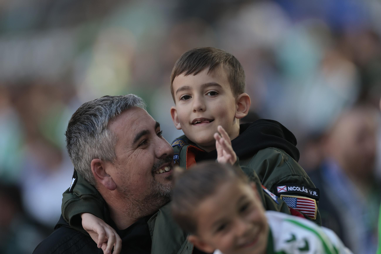 Búscate en las fotos del Betis - Girona