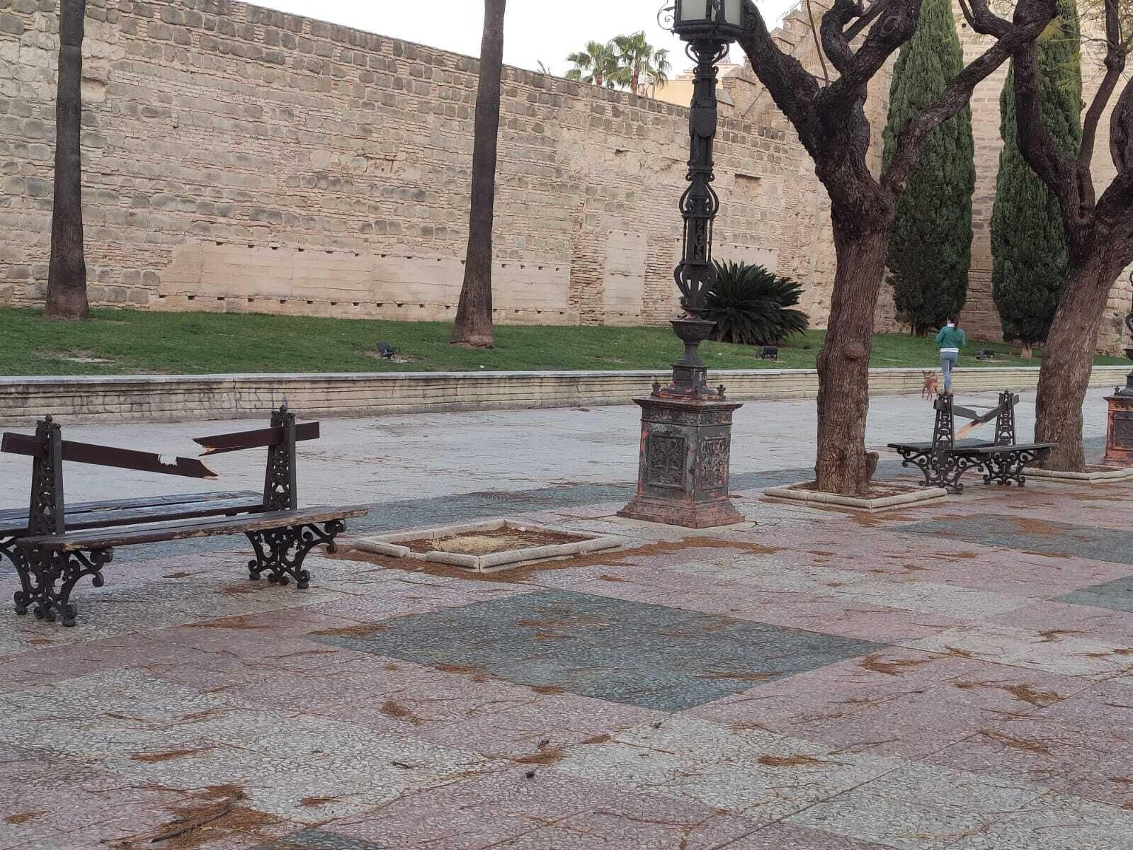 Quejas por el estado de abandono de la Alameda Vieja