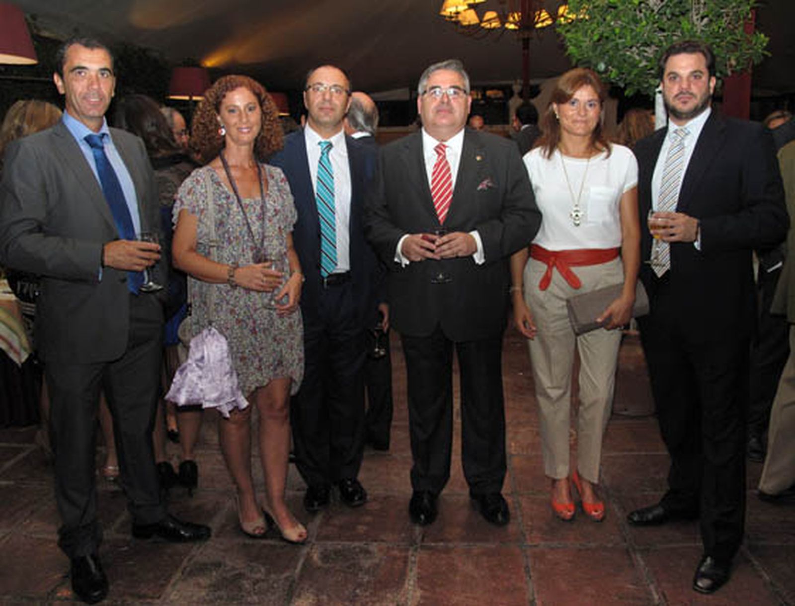 Francisco Escarti, Manuel Mesa, Irene Márquez, Evaristo Ramos, Encarnación Martín y Antonio Luis Suárez.

Foto: Victoria Ramírez