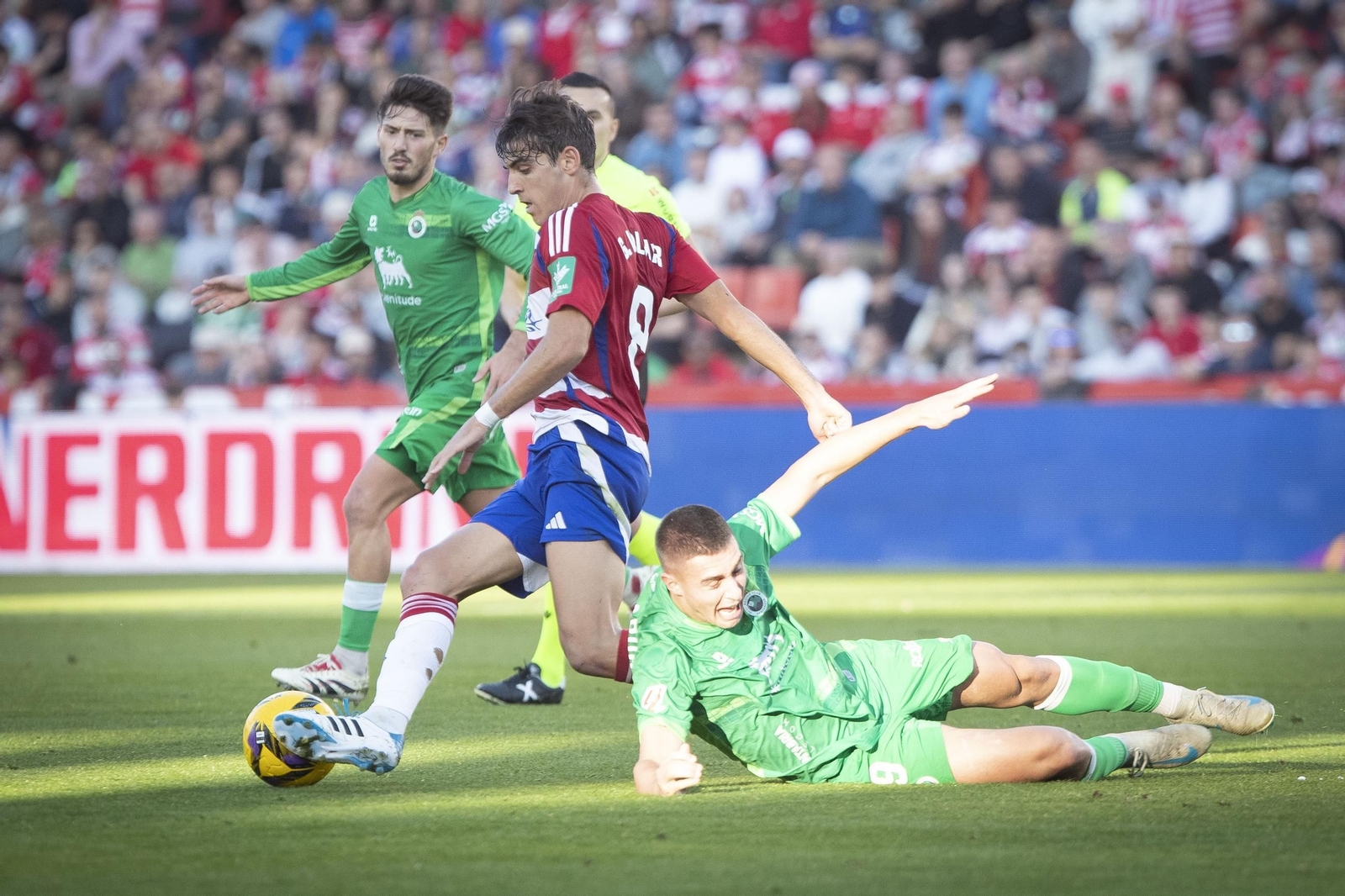 Gonzalo Villar abrió el marcador para los rojiblancos.