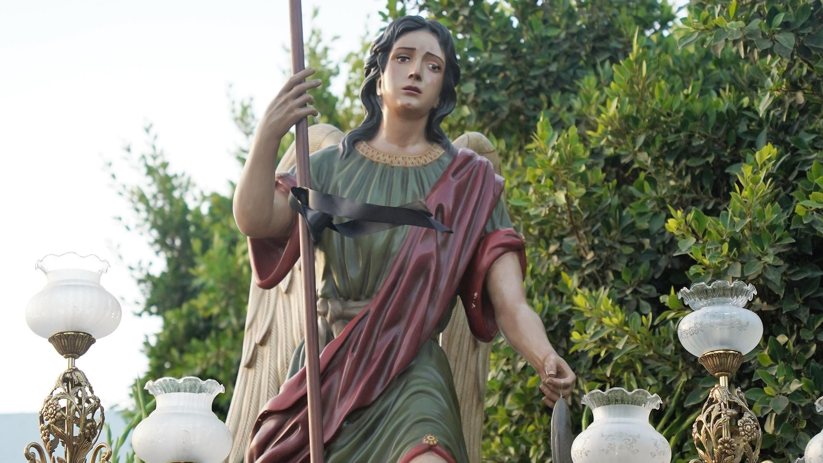 Pampanico rinde honores a San Rafael Arcángel