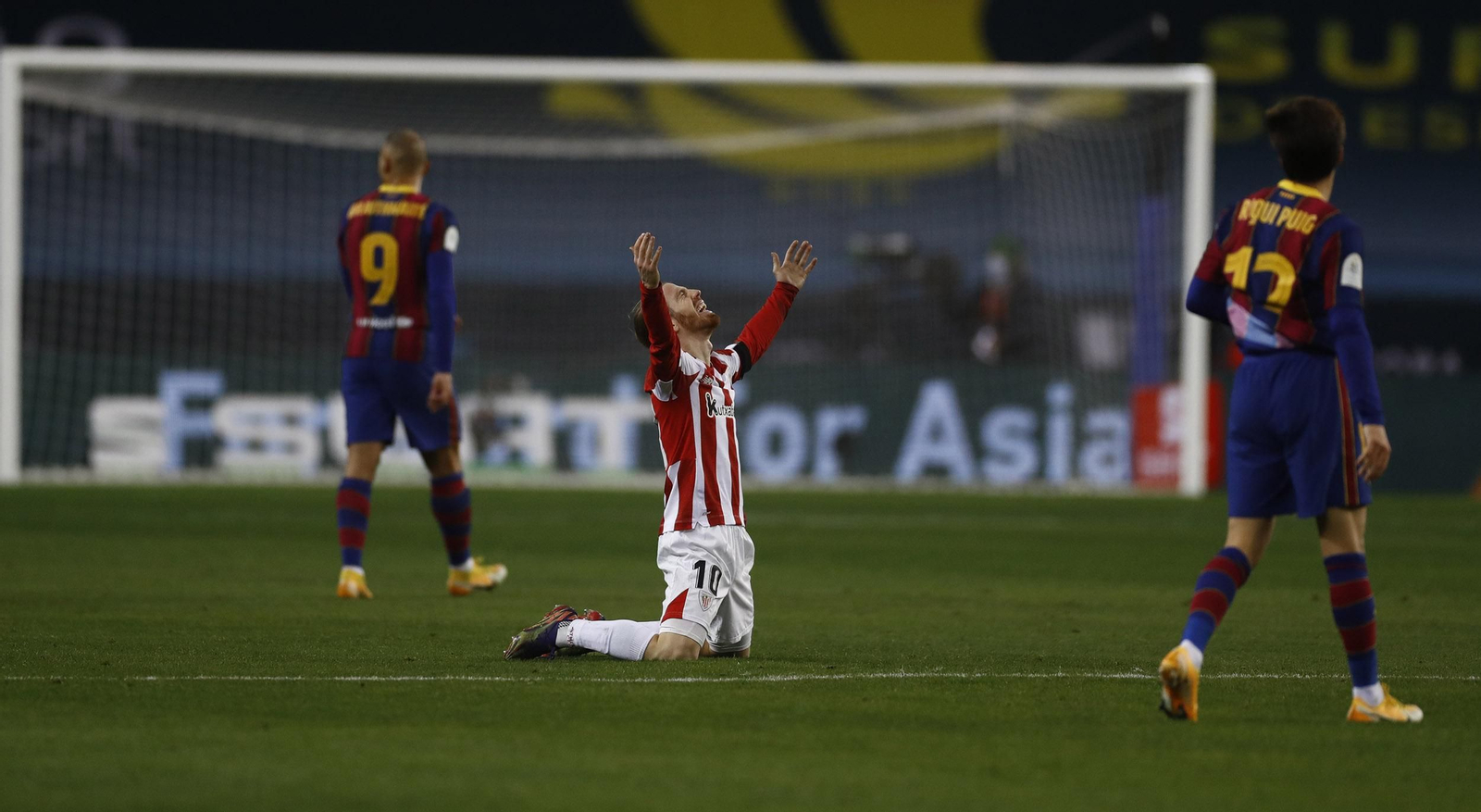Las imágenes de la final de la Supercopa en Sevilla