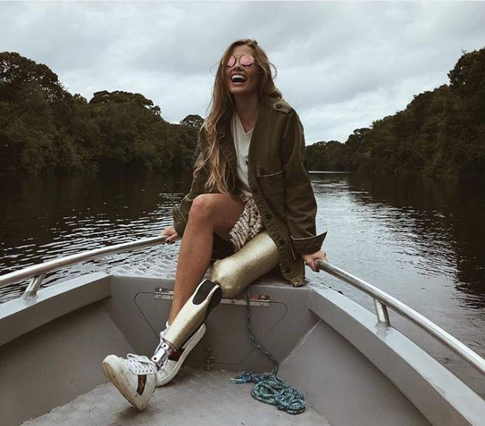 A la 'influencer' le encanta viajar y se le puede ver de ruta por muchos países de Europa.