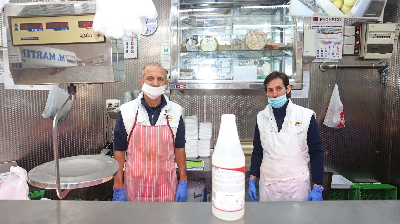 Trabajadores esenciales durante el confinamiento en el Campo de Gibraltar II