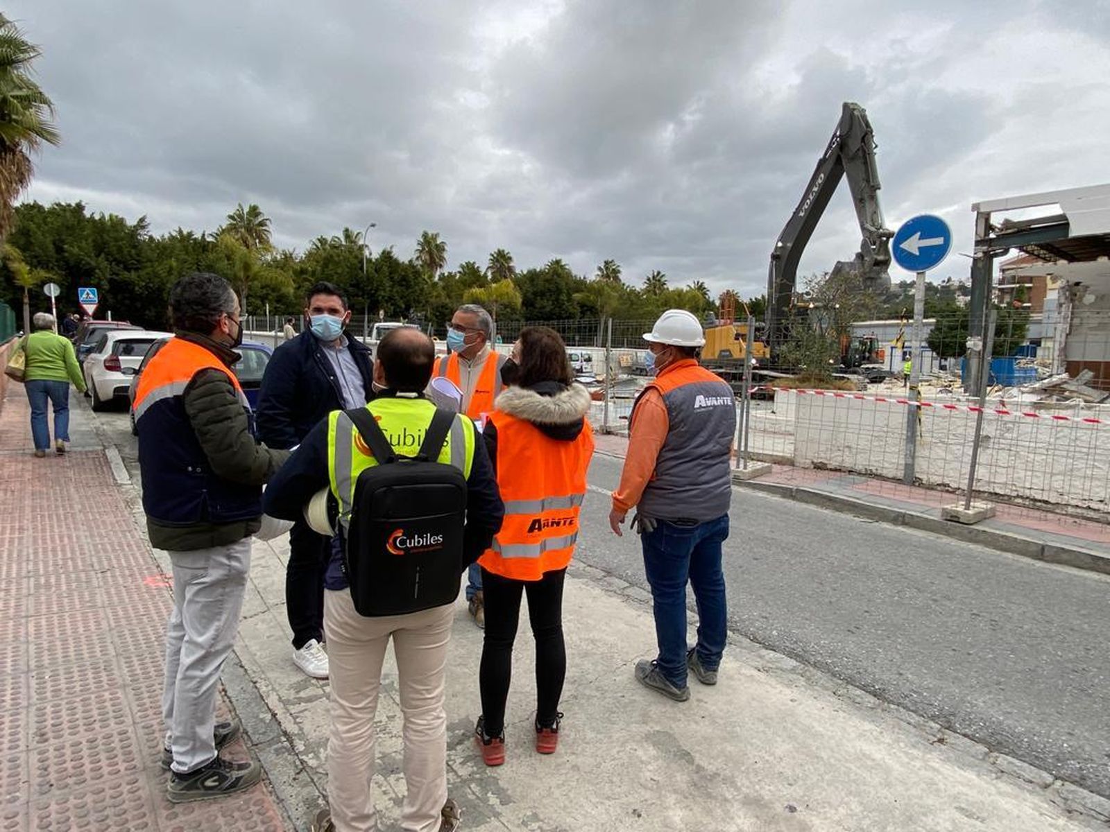 Inician los trabajos de demolicion del inmueble donde se construirá el segundo Aldi de la Costa de Granada