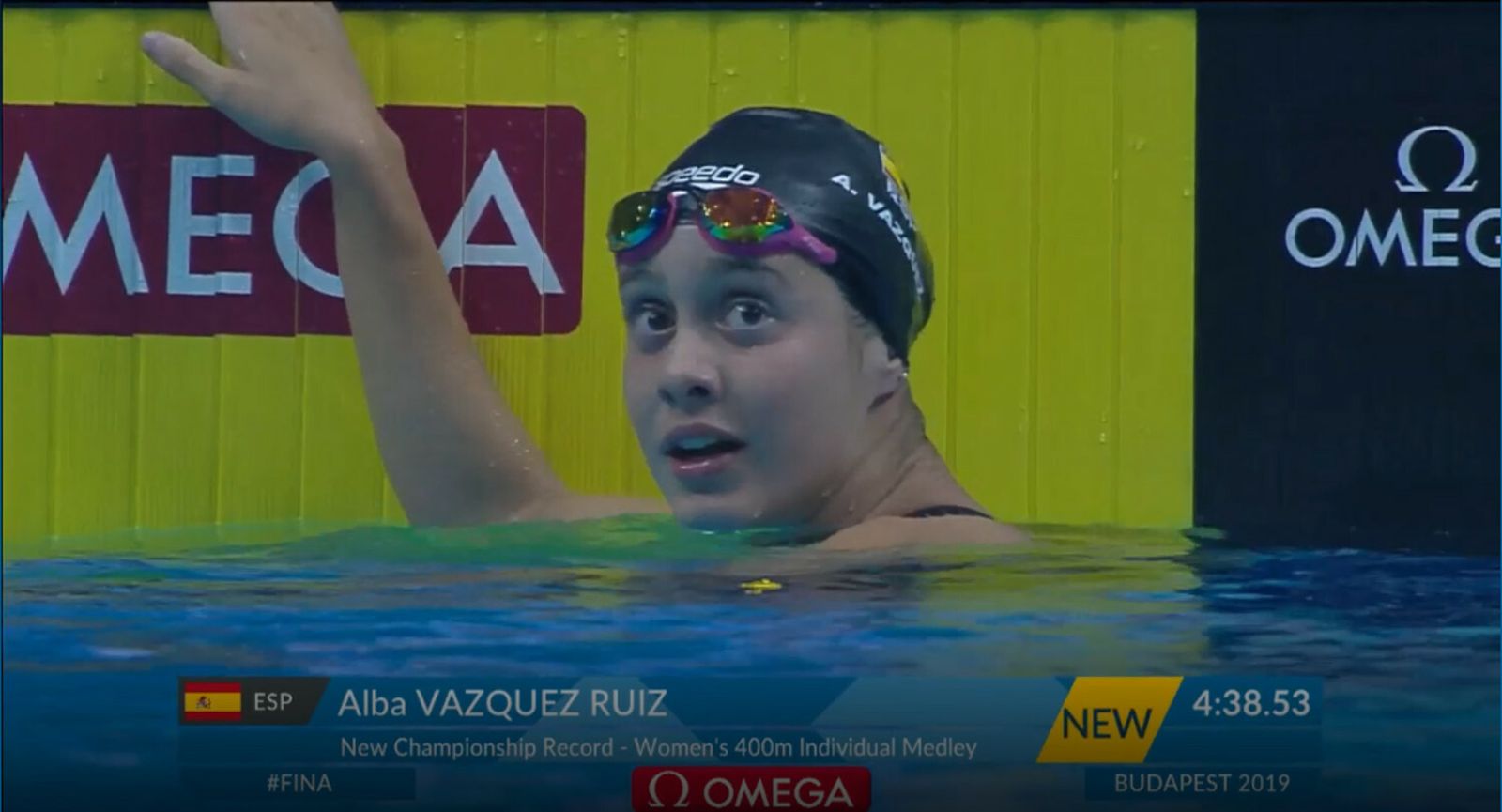 Alba Vázquez, tras conseguir el oro en el Mundial júnior con récord del campeonato.