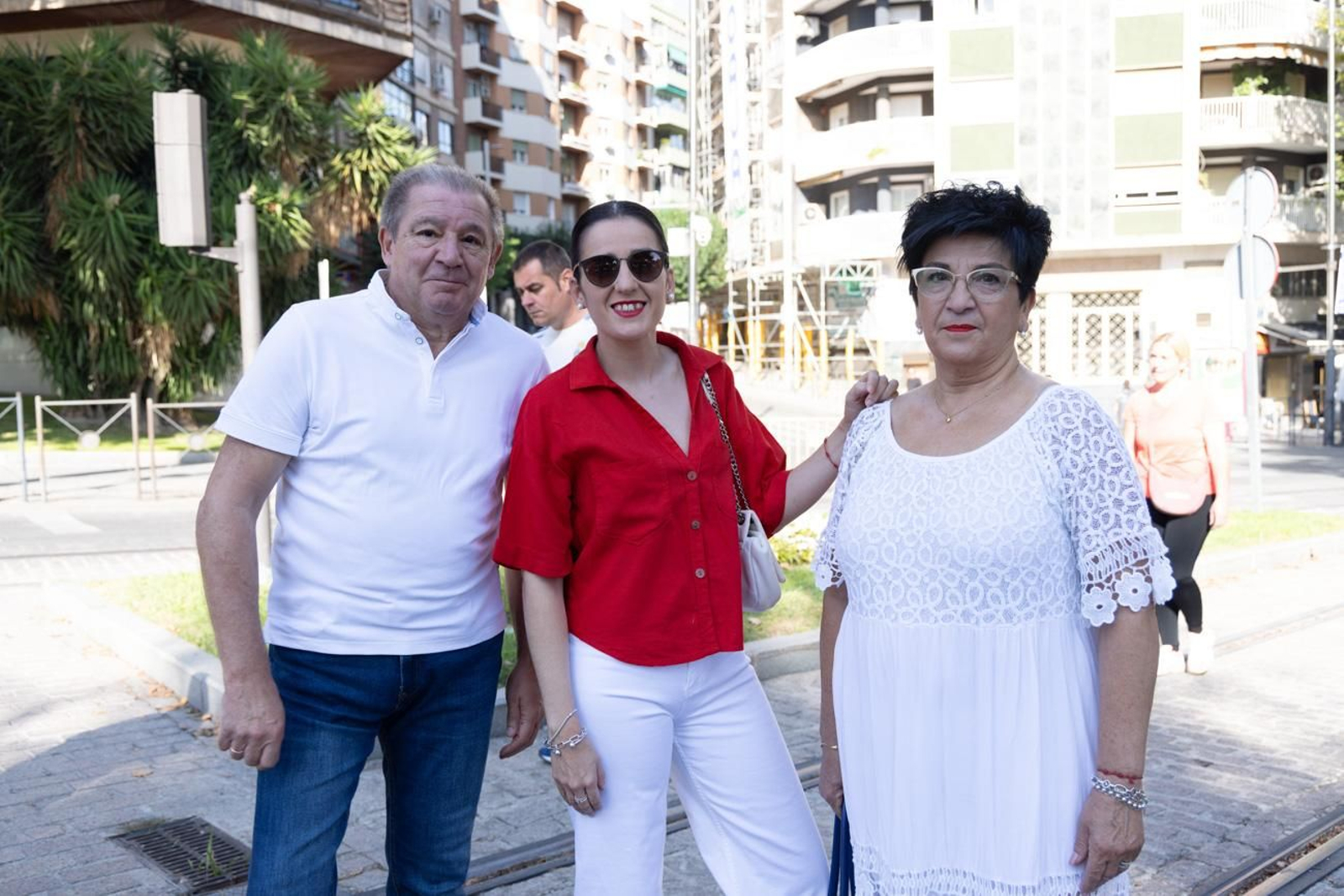 Un Jaén repleto de fieles acompañan los traslados de las veinte imágenes de la Magna (I)