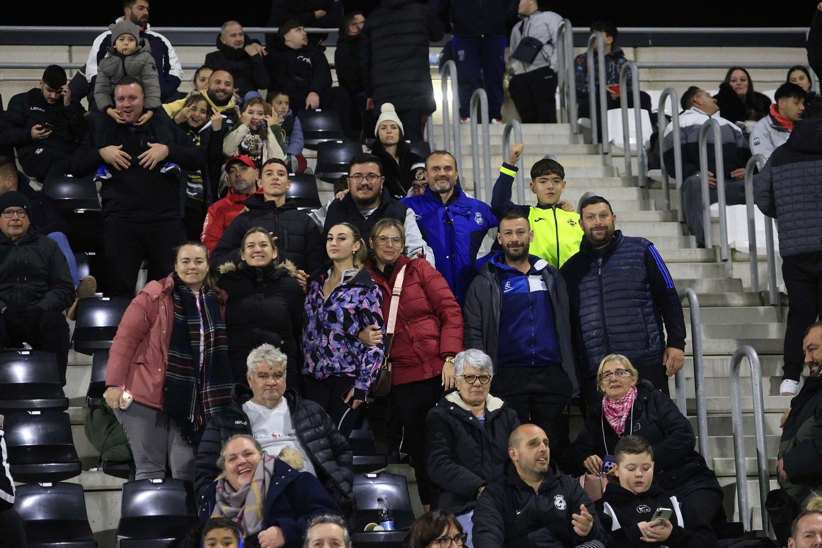 Búscate en el Ciudad de La Línea durante el Balona - Atlético Central de Tercera Federación