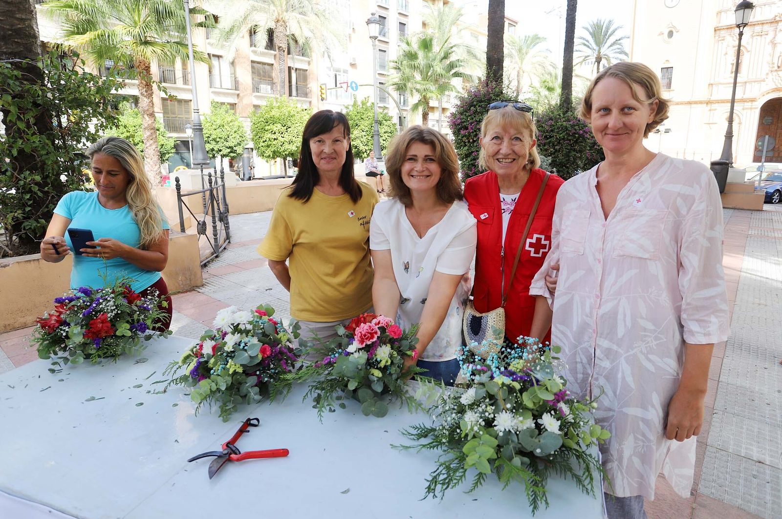 Imágenes de la celebración del Día de la Banderita de la Cruz Roja en Huelva