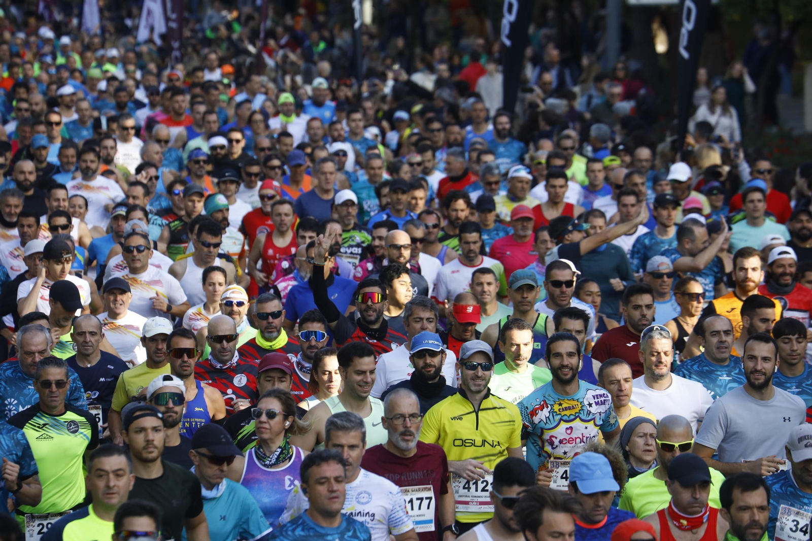 Las mejores fotos de la salida de la Media Maratón de Córdoba 2024