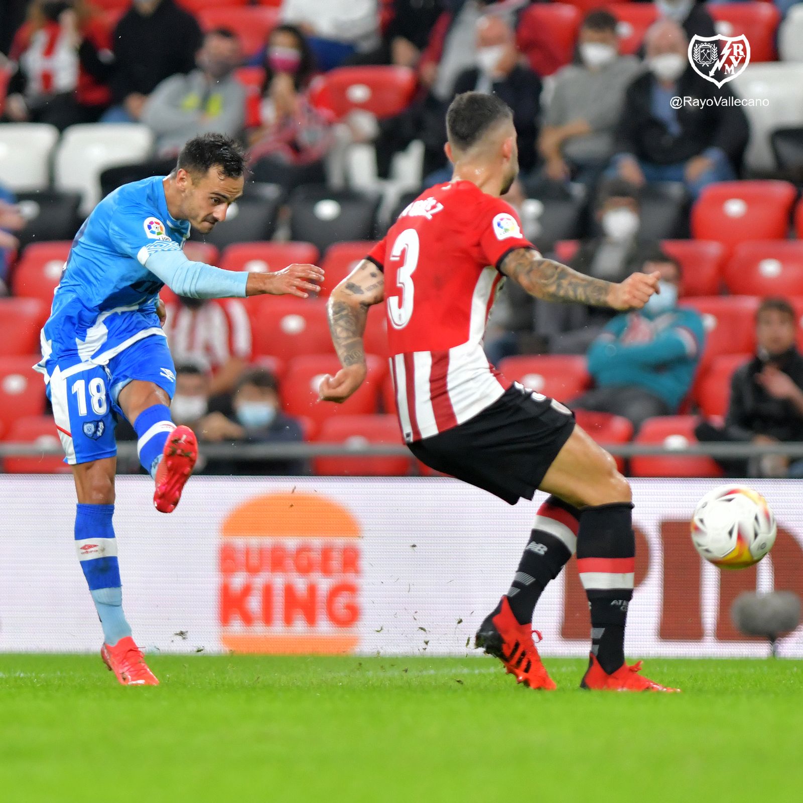 Álvaro García en el partido Rayo-Athletic.