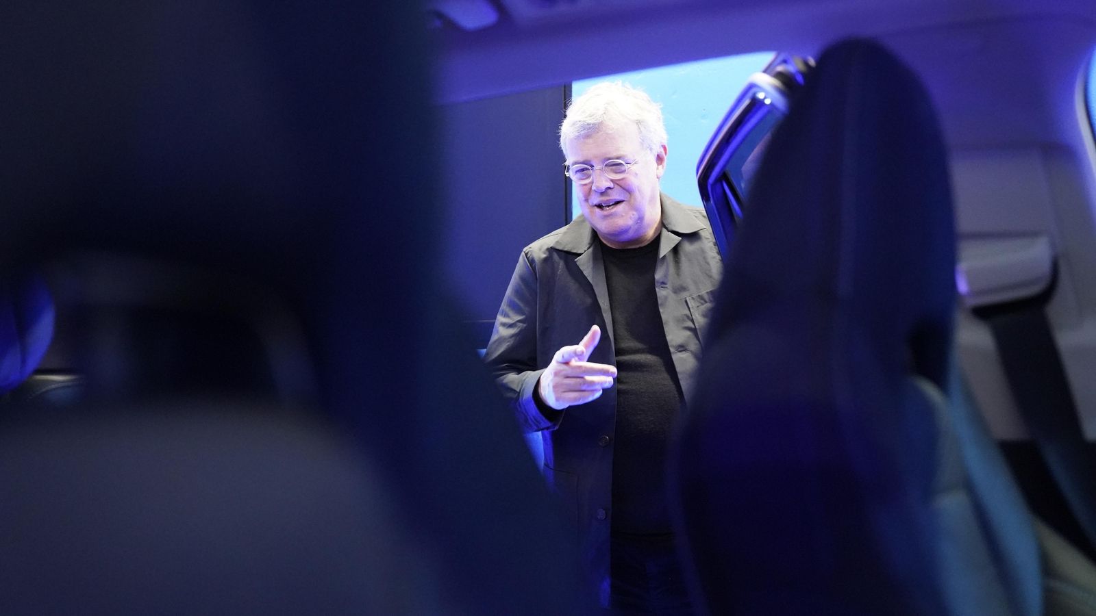 En la cuota mensual se incluye mantenimiento, seguros, tasas... Y el suscriptor puede reducir los gastos alquilando el coche cuando no lo usa: una aplicación le facilita el trámite.