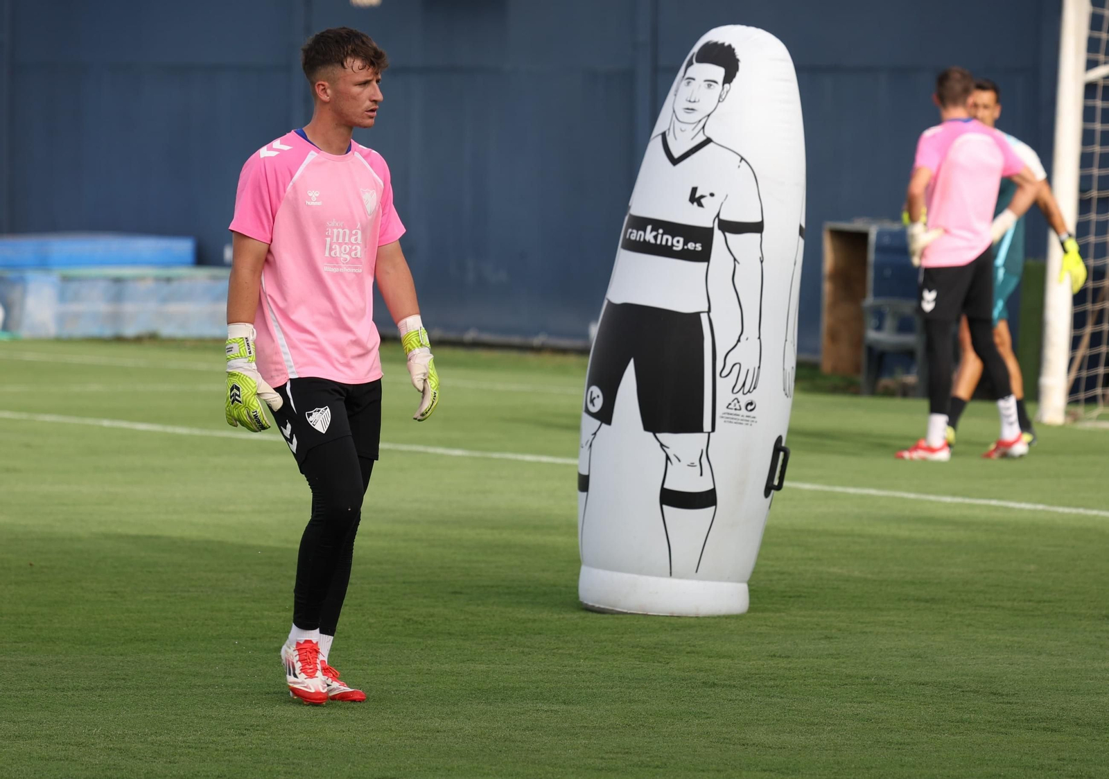 Javi Montero ya trabaja con el Málaga CF en el Anexo de La Rosaleda