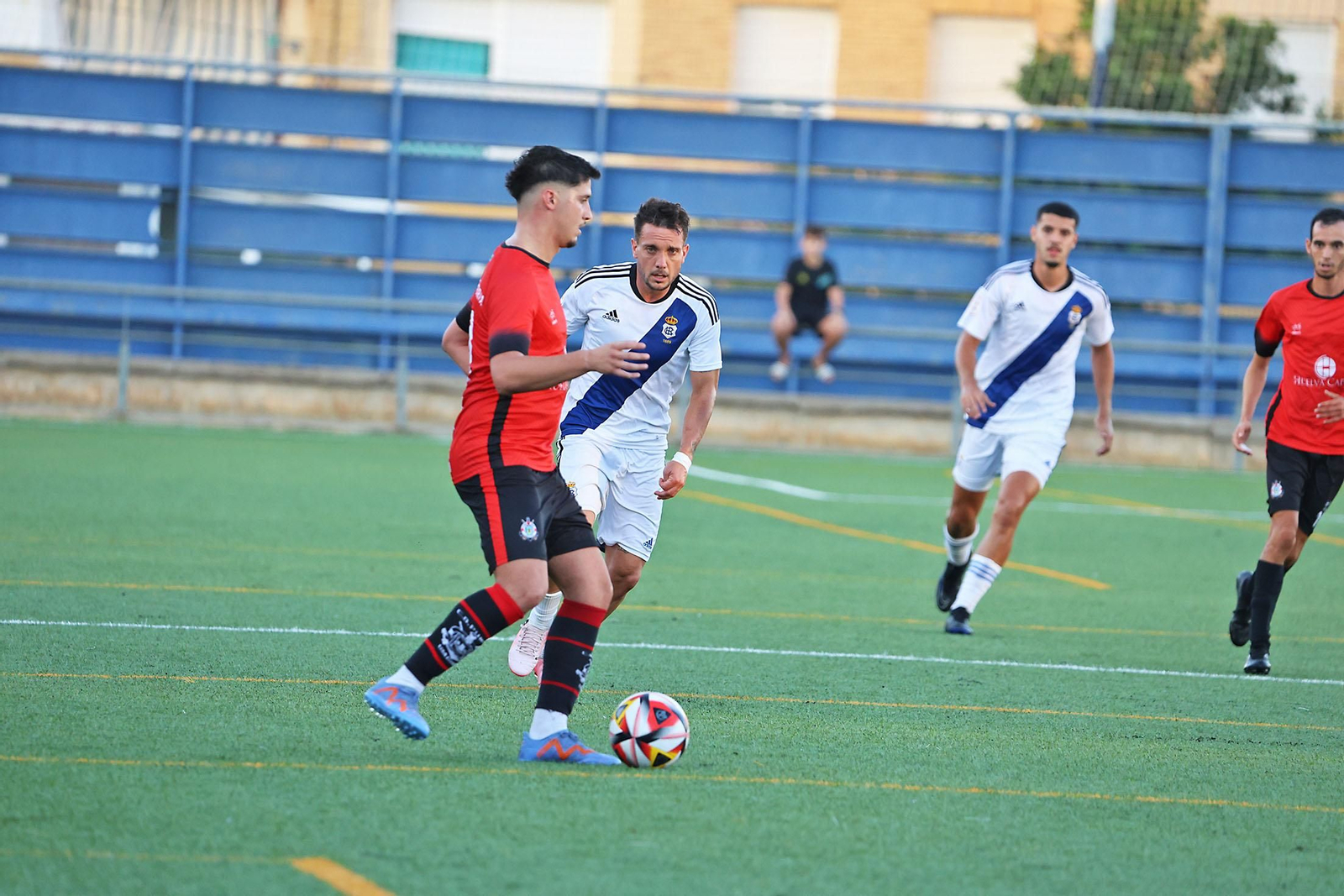 Imágenes del amistoso entre el CD Punta Umbría y el Recreativo de Huelva