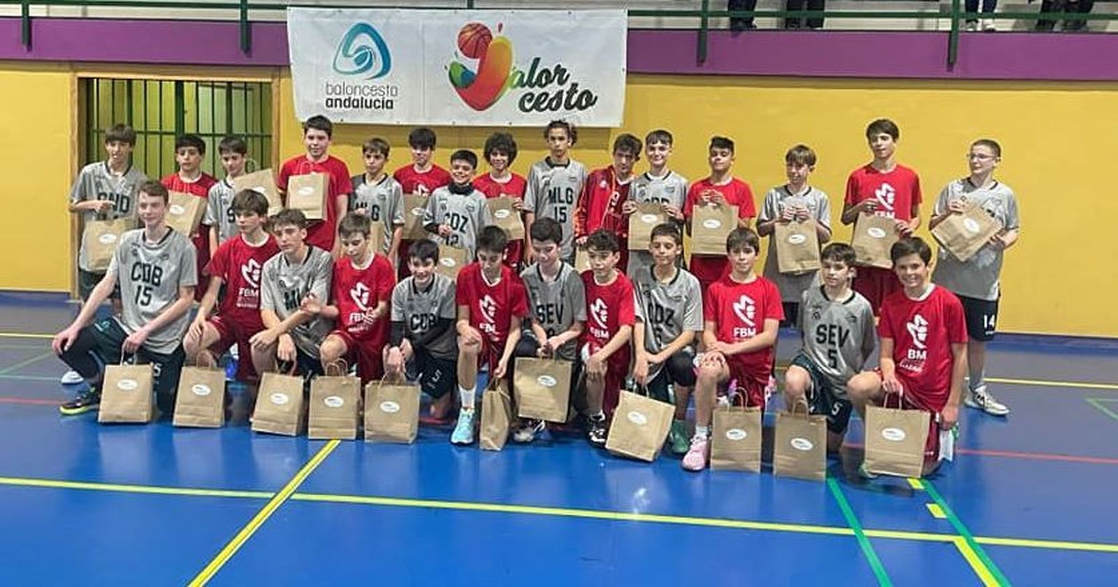 Las selecciones andaluza y madrileña de minibásket, en Marmolejo