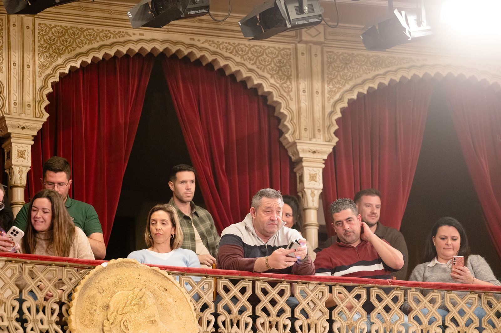 Búscate entre las mejores imágenes de la segunda semifinal del COAC 2026