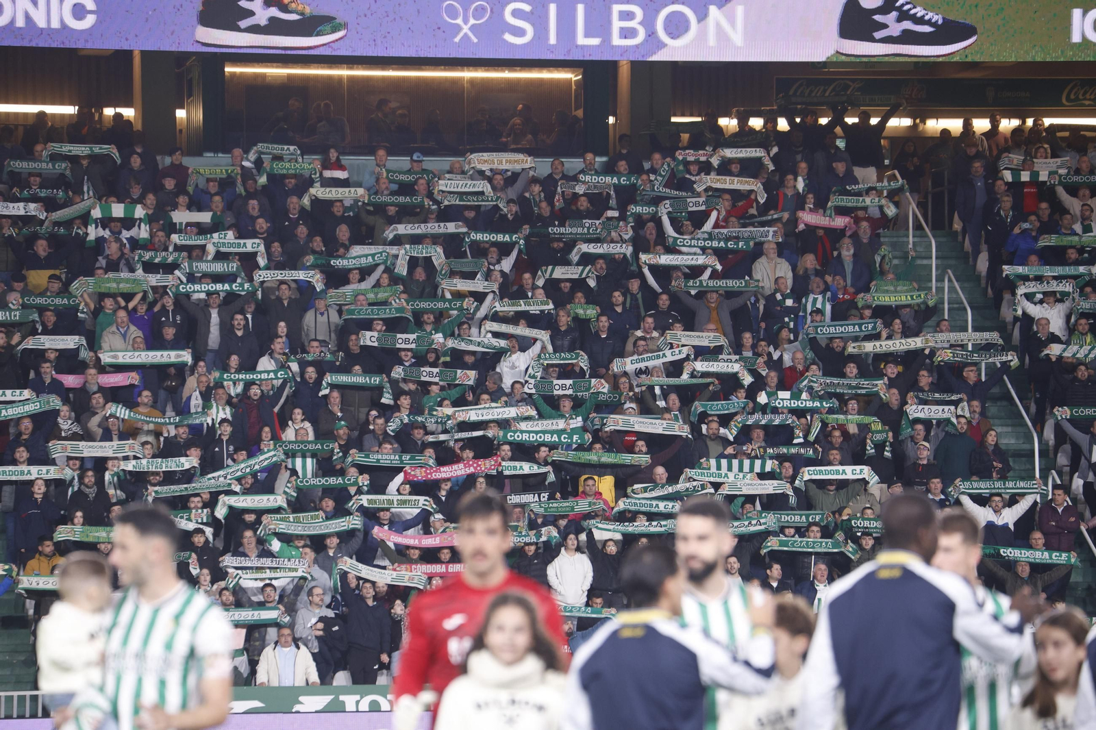 Las mejores fotos del ambiente en el Córdoba CF - Cádiz