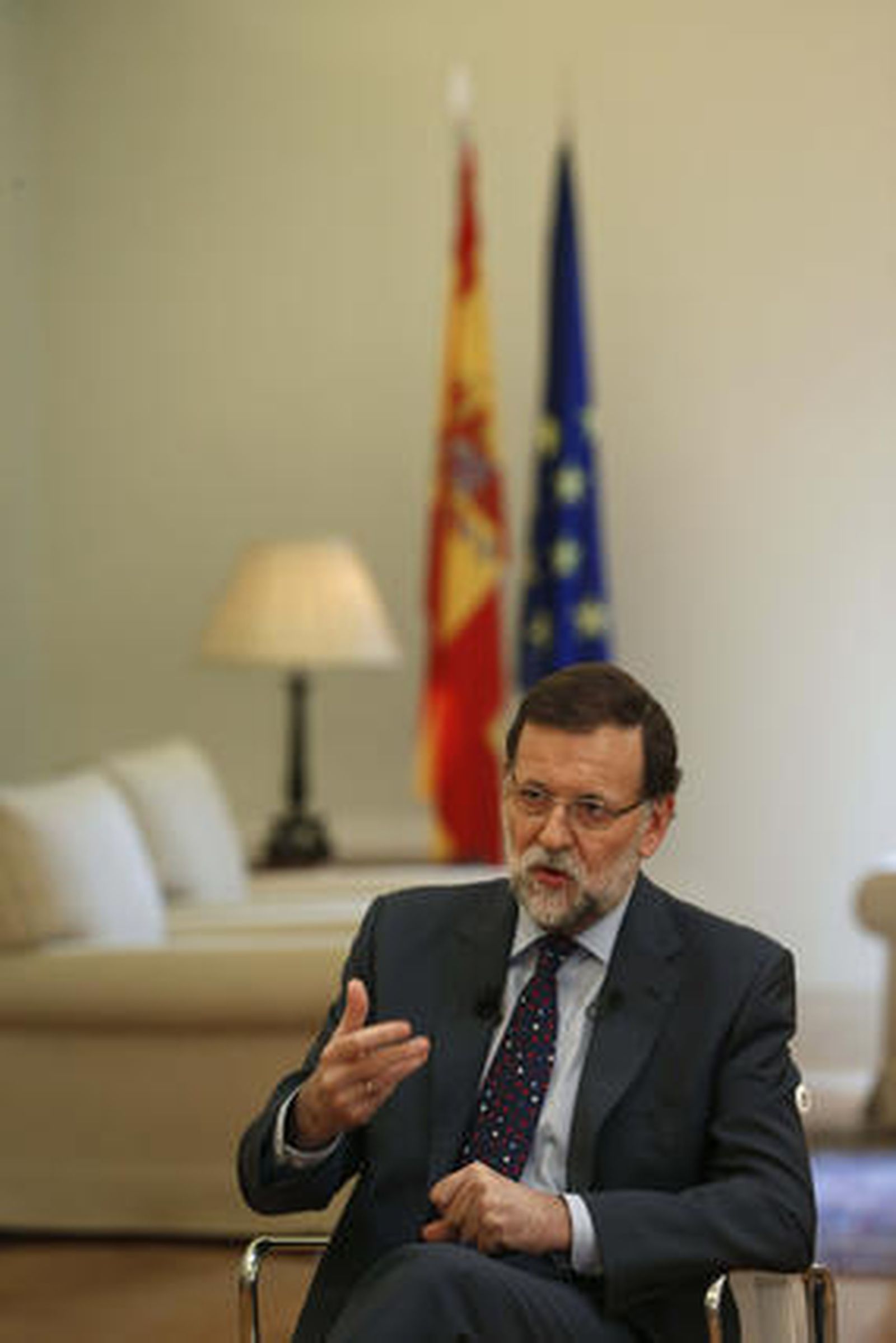 Rajoy: "Las elecciones plebiscitarias no existen, no se debe engañar a los catalanes"